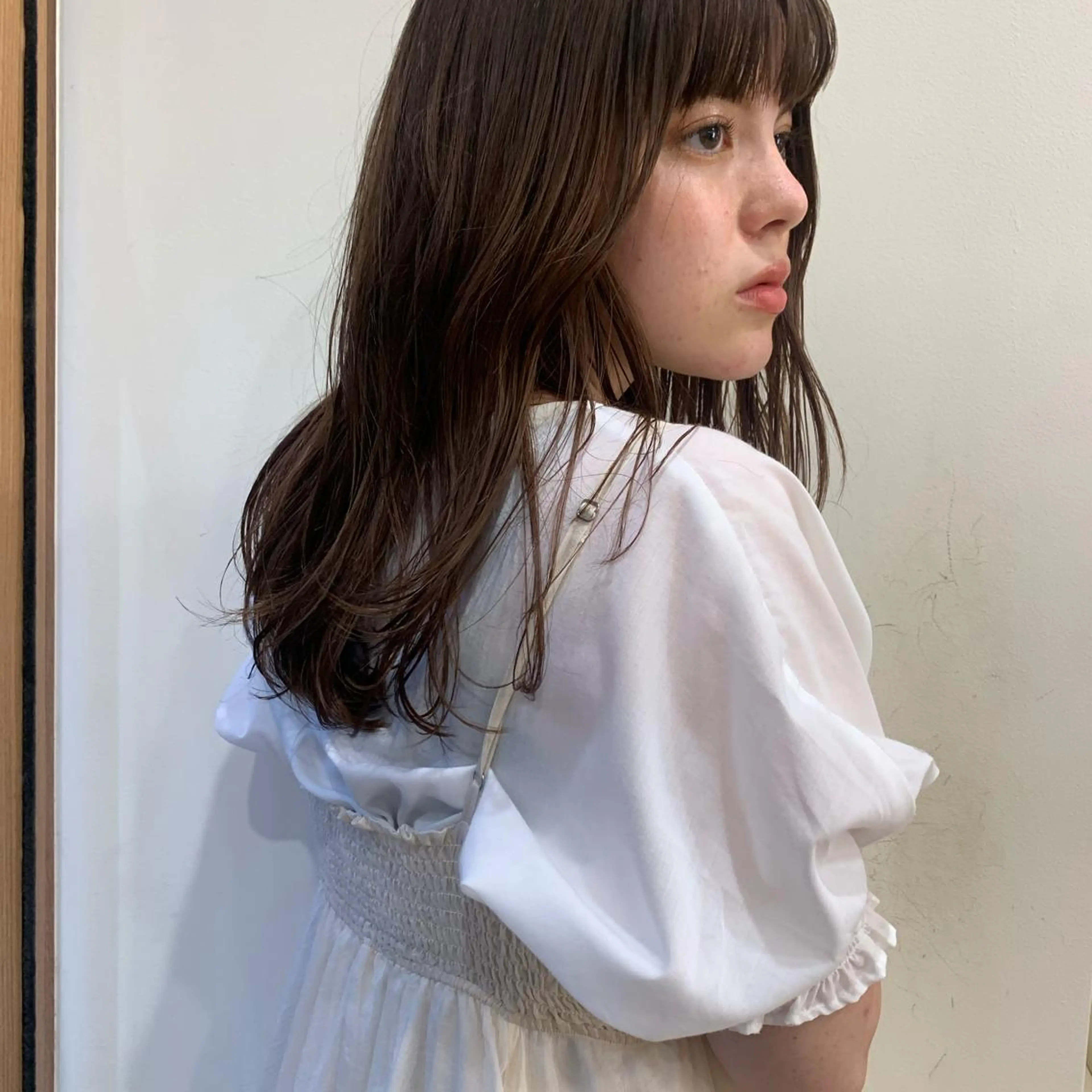 セミロング カラー カット ヘアカラー トリートメント 顔周りレイヤー 🎀マリノのヘアスタイル