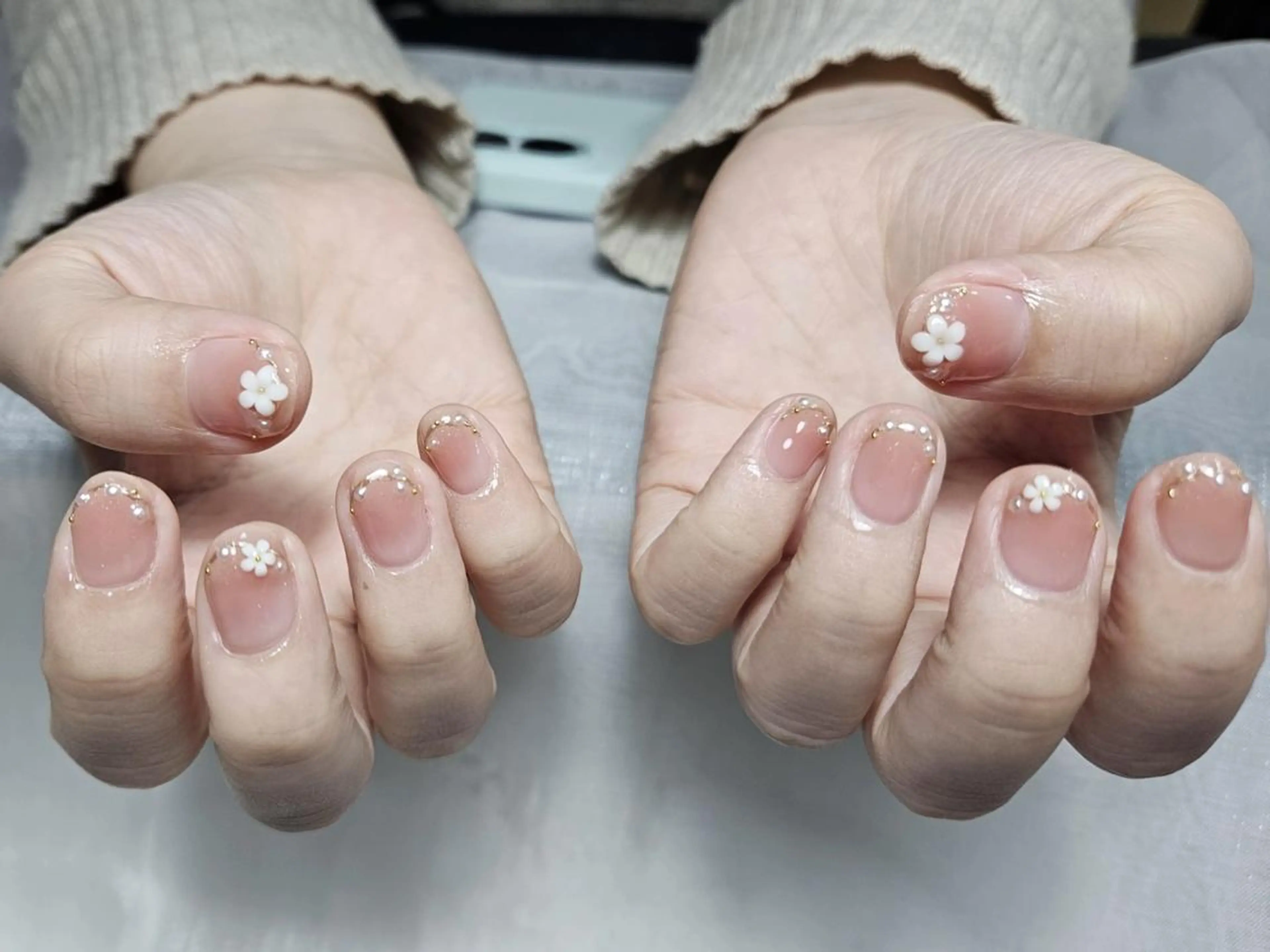 ネイル ハンドネイル ハンドケア シン カのネイルデザイン