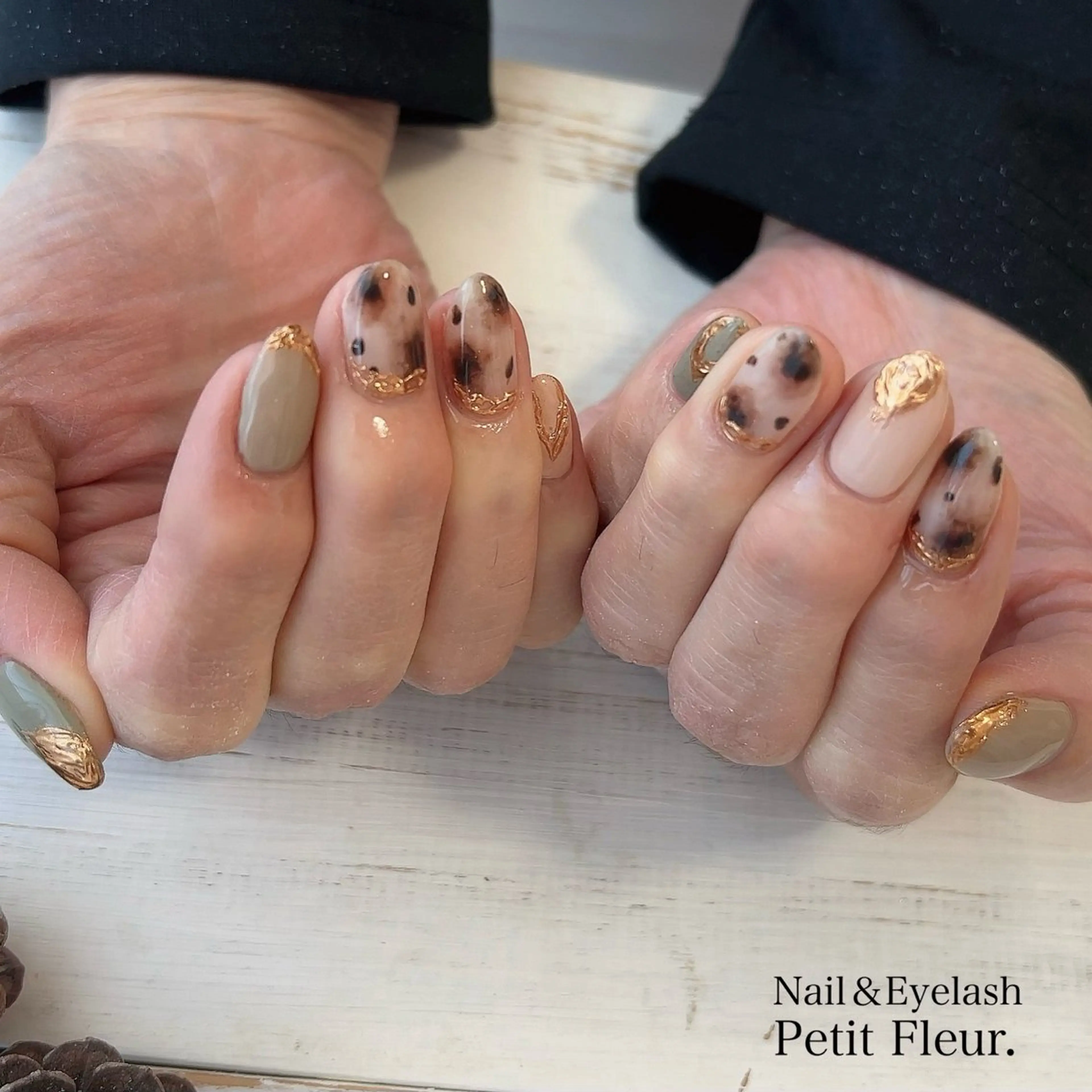 ネイル Petit Fleur所属・青柳 亜梨奈のマツエク・マツパデザイン