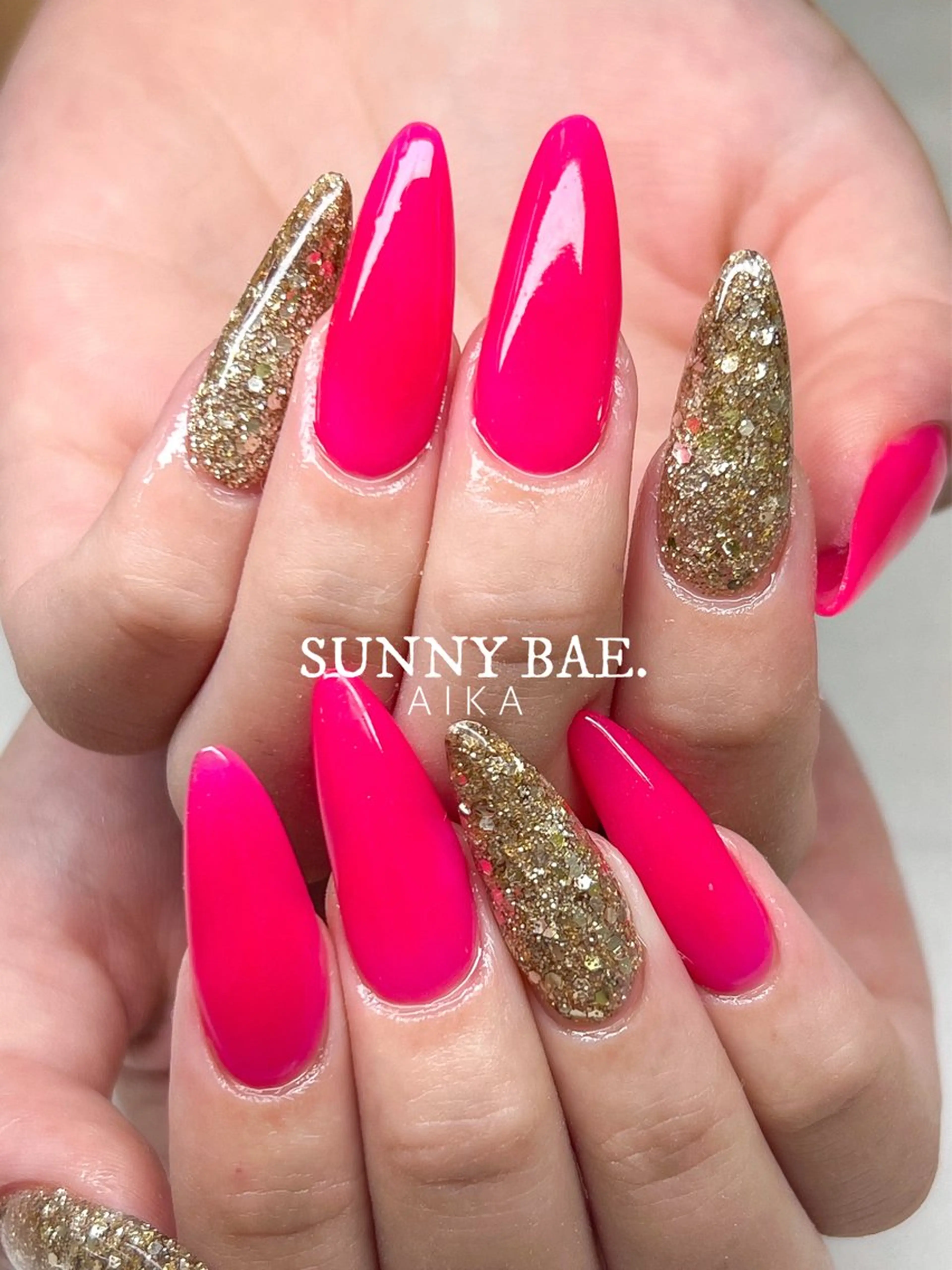 ネイル ジェルネイル キラキラネイル ロングネイル 持ち込み ワンカラーネイル Made By AIKAのネイルデザイン