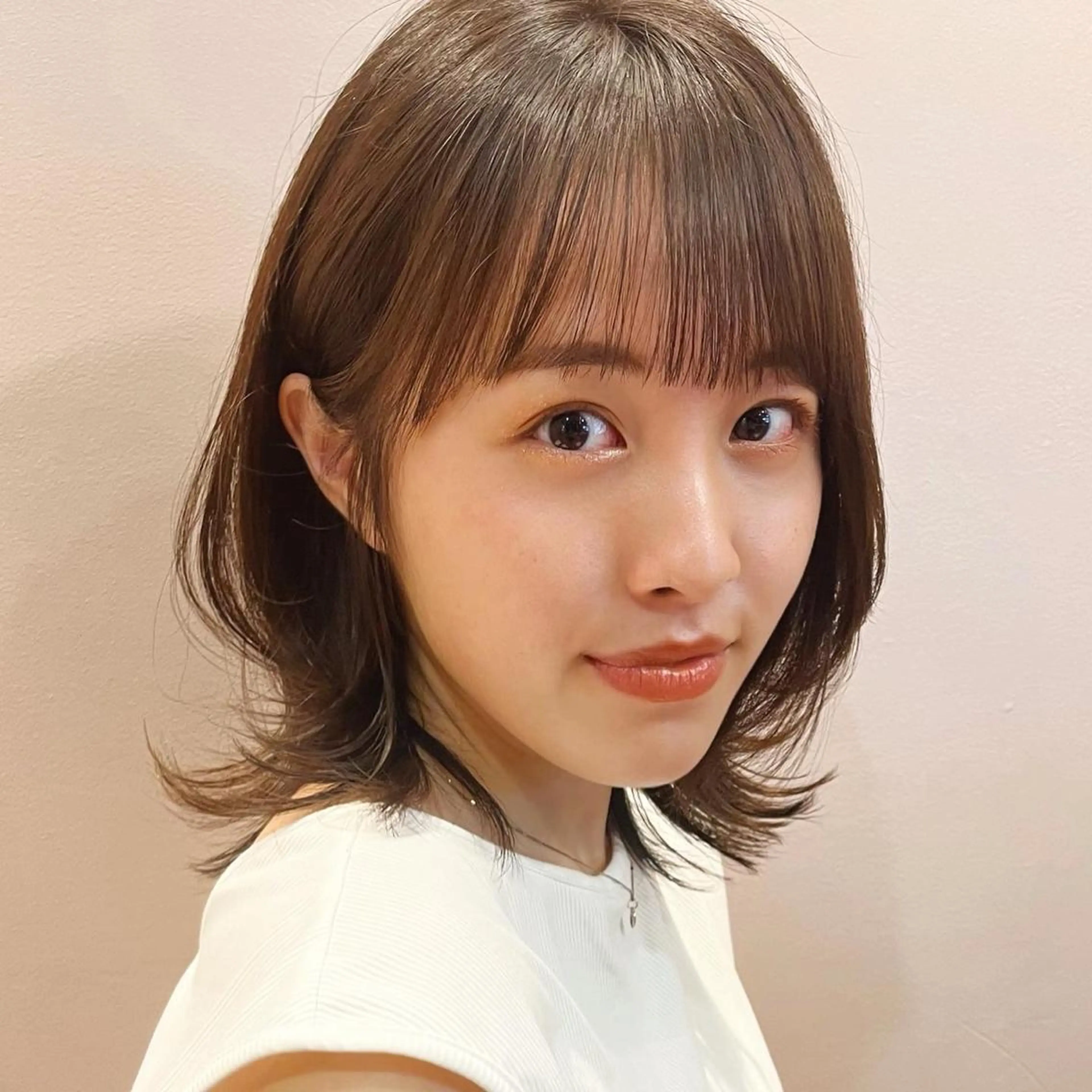 ミディアム カラー カット ヘアカラー トリートメント 🌱小顔ヘア/ボブ ミディアム/双葉🌱のヘアスタイル