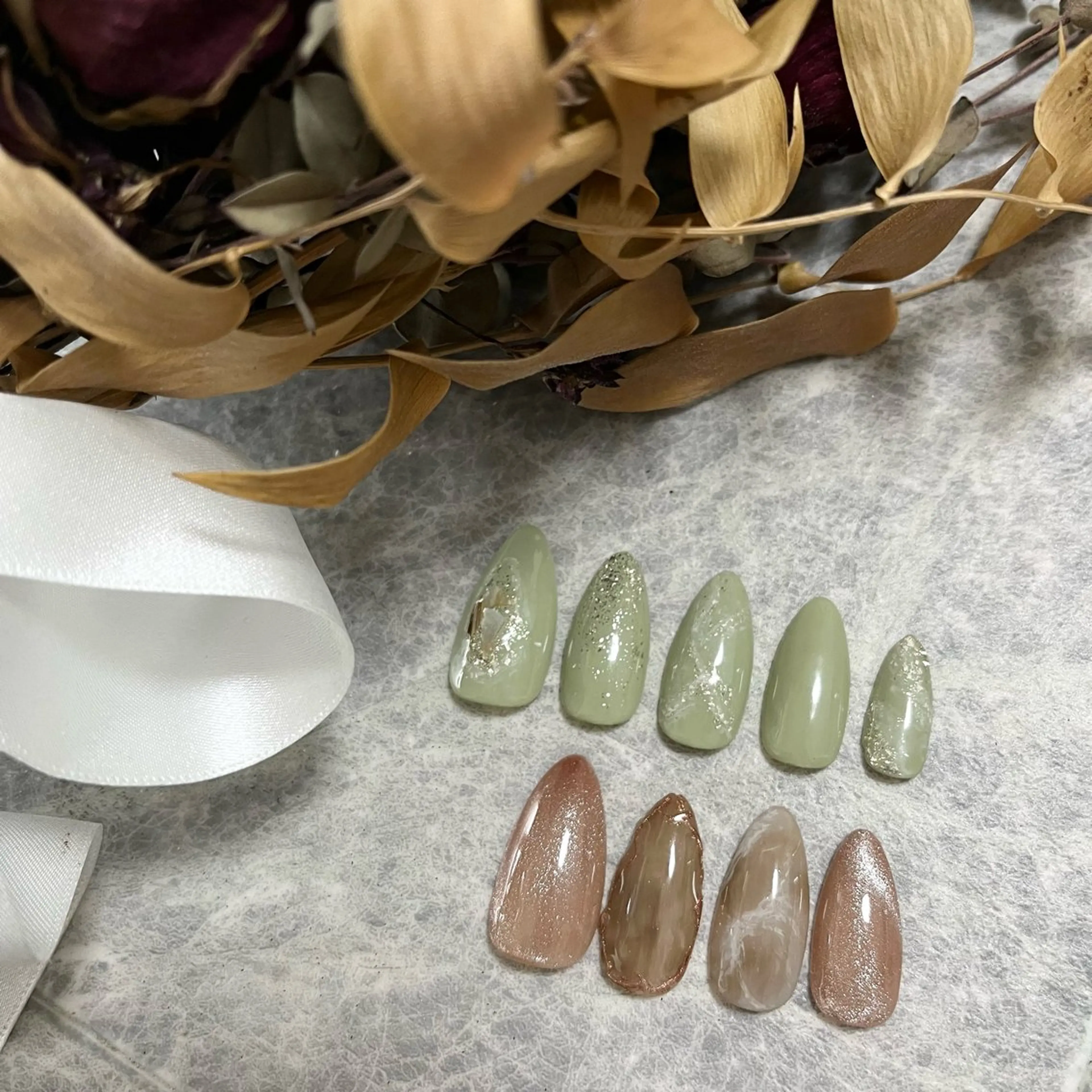 ネイル ニュアンスネイル nailsalon Apis所属・Apis manakaのネイルデザイン