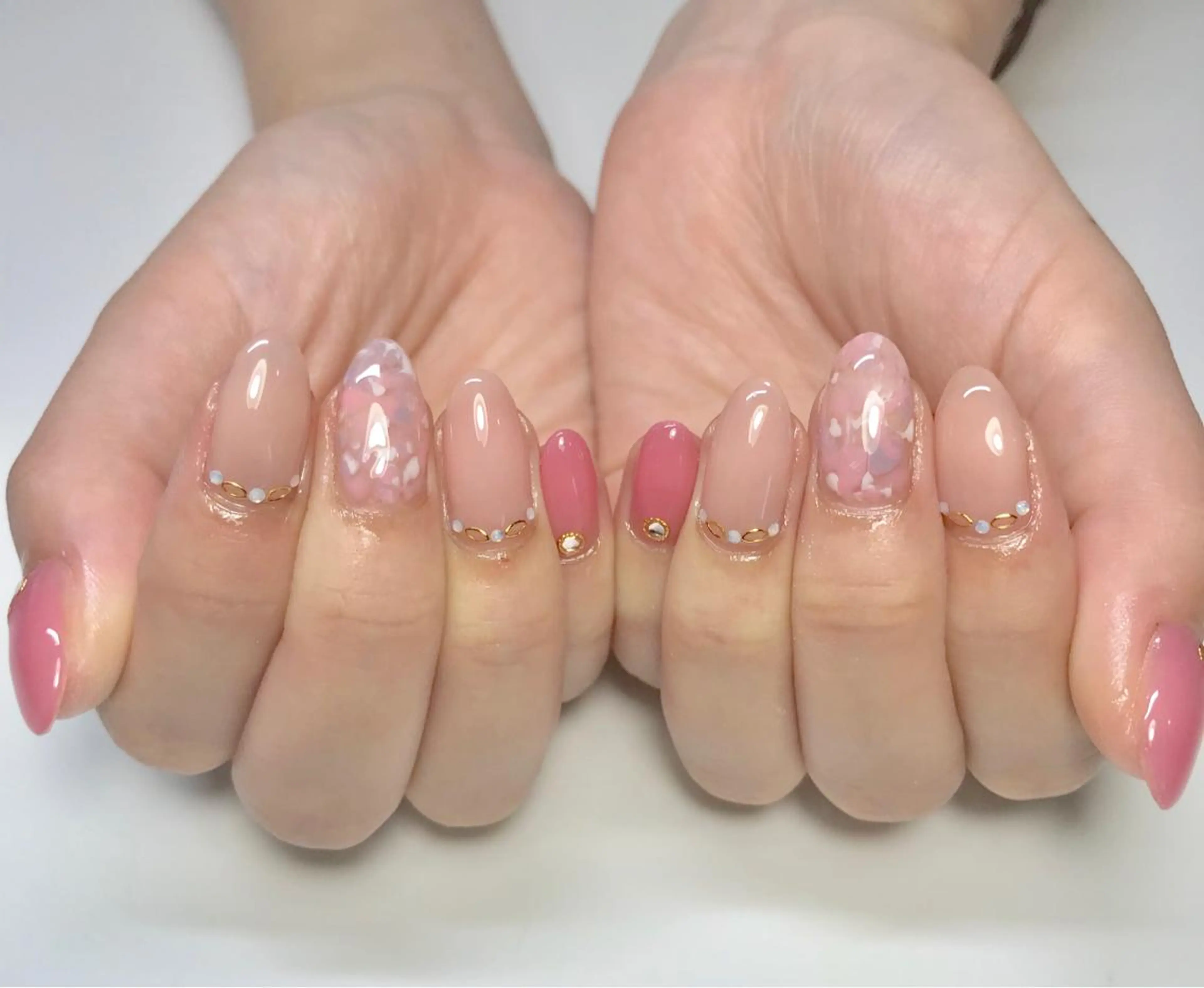 ネイル ハンドネイル 土屋 智子のエステ・リラクイメージ