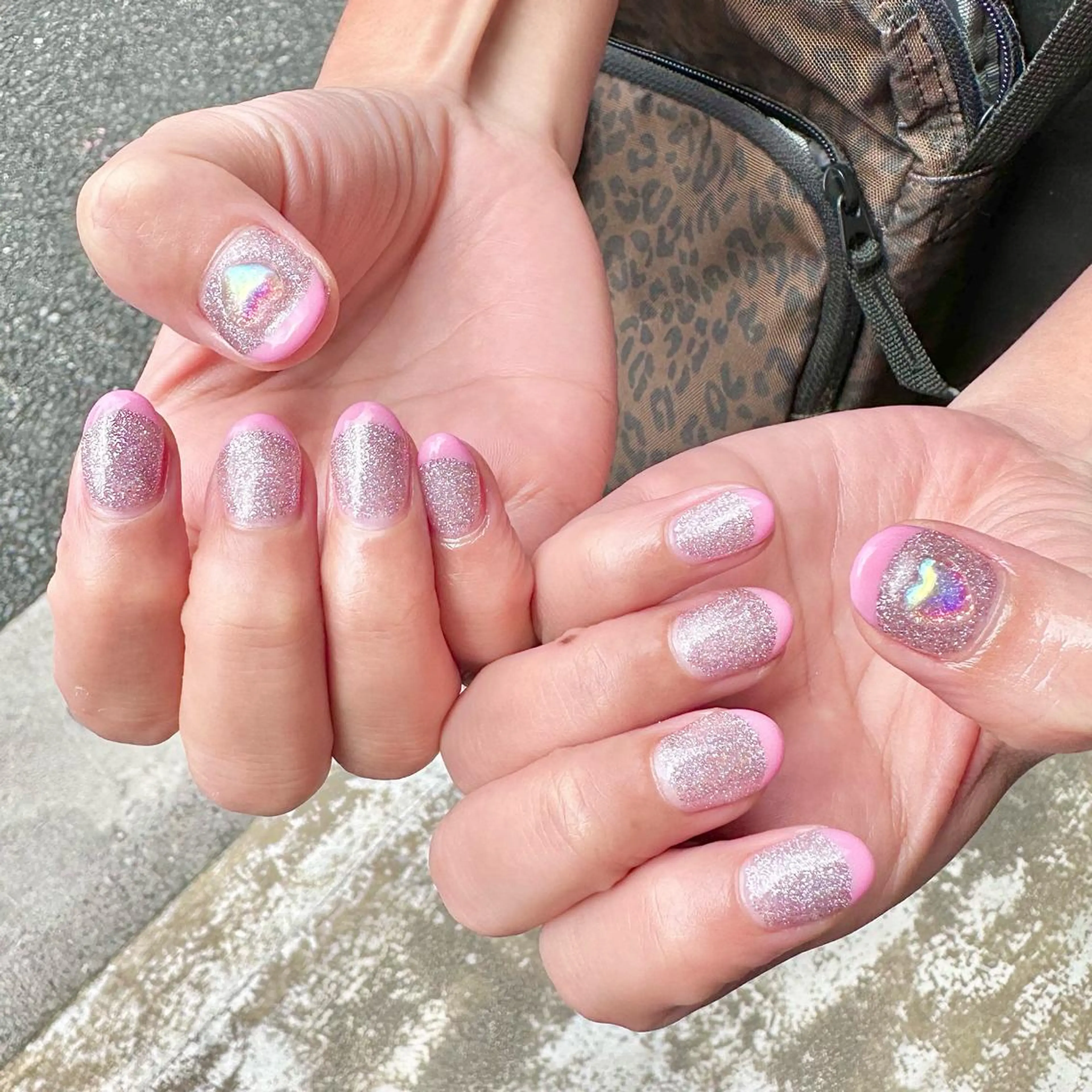 ネイル ラメ(グリッター) シモダ カスミ 🦀 @ksm_smdのネイルデザイン