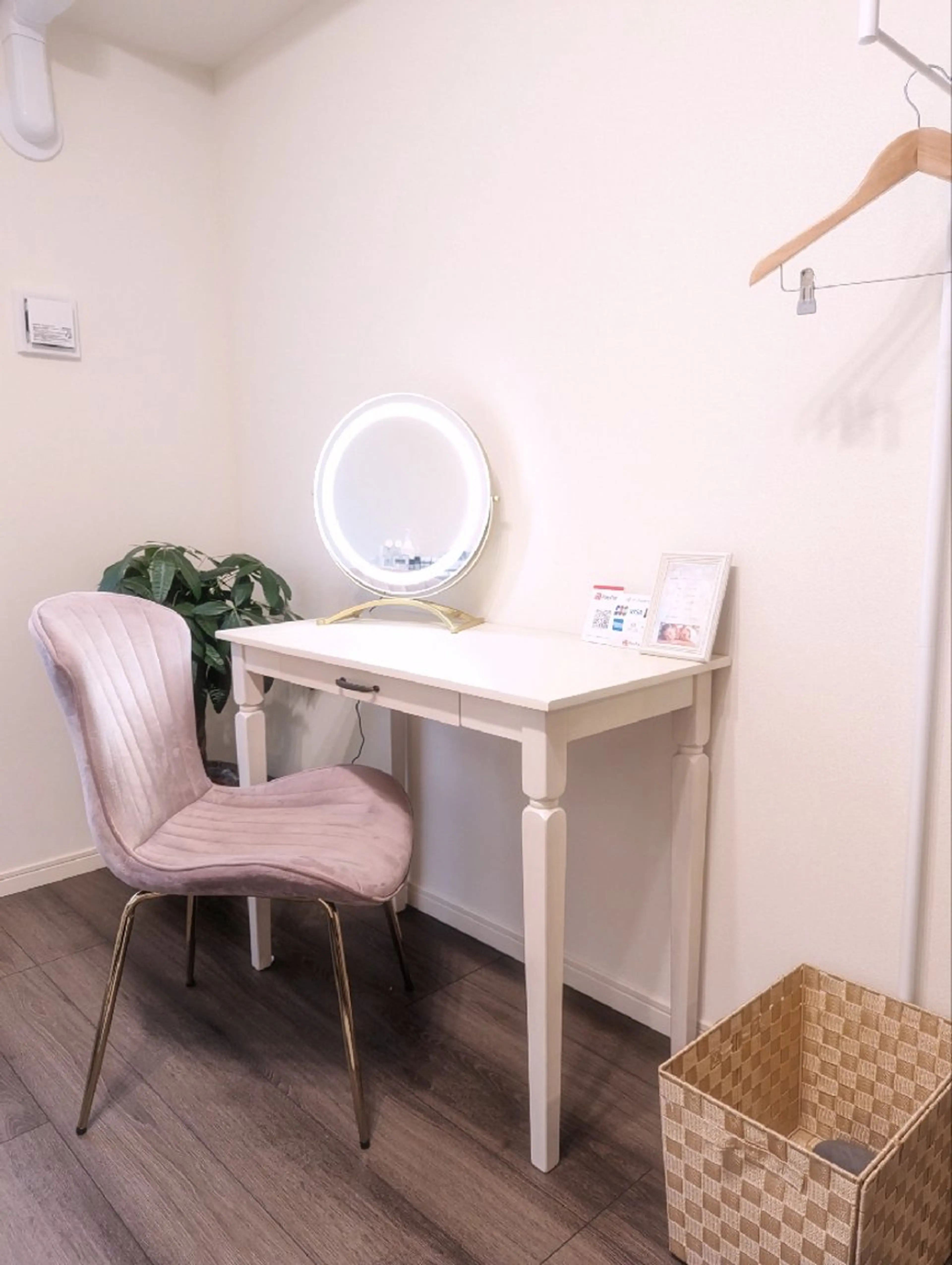 小顔美容鍼灸Acubelle Yakuin.【アキュベル薬院】所属・石川 真梨奈  美容鍼灸/アロマのエステ・リラクイメージ