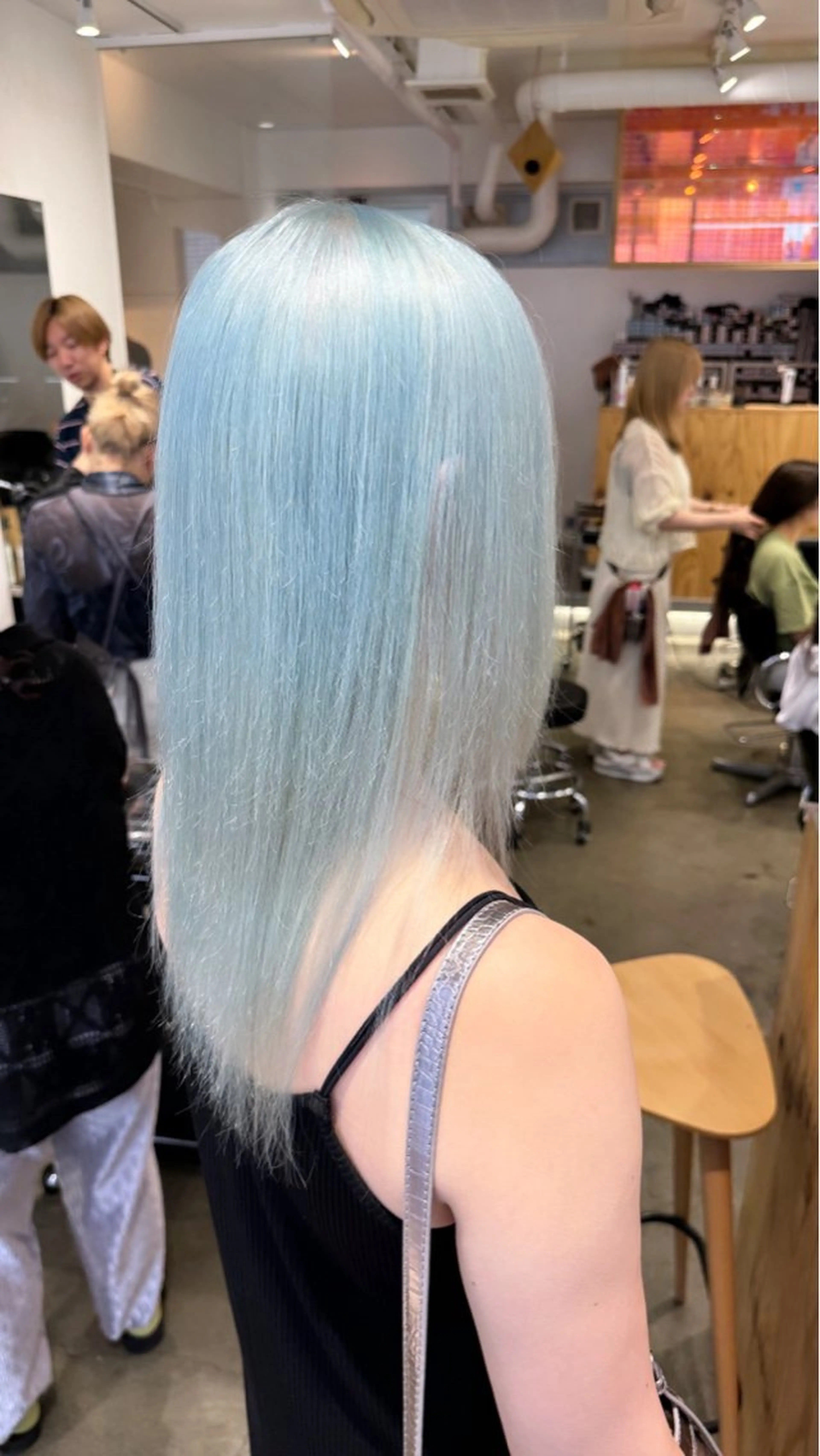 セミロング JUNYA 海外ガールヘアのヘアスタイル