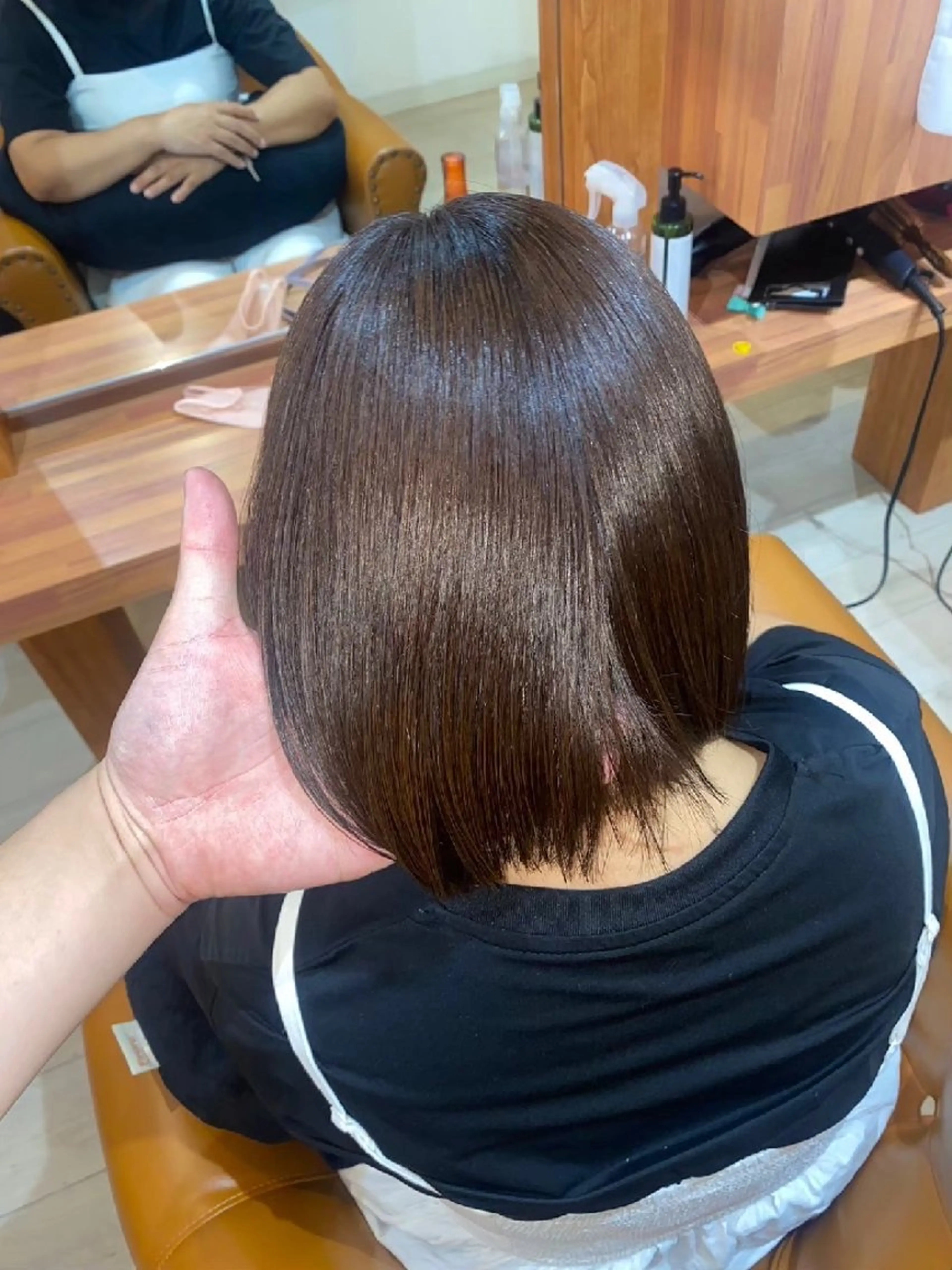 カラー 種子田 結理のヘアスタイル