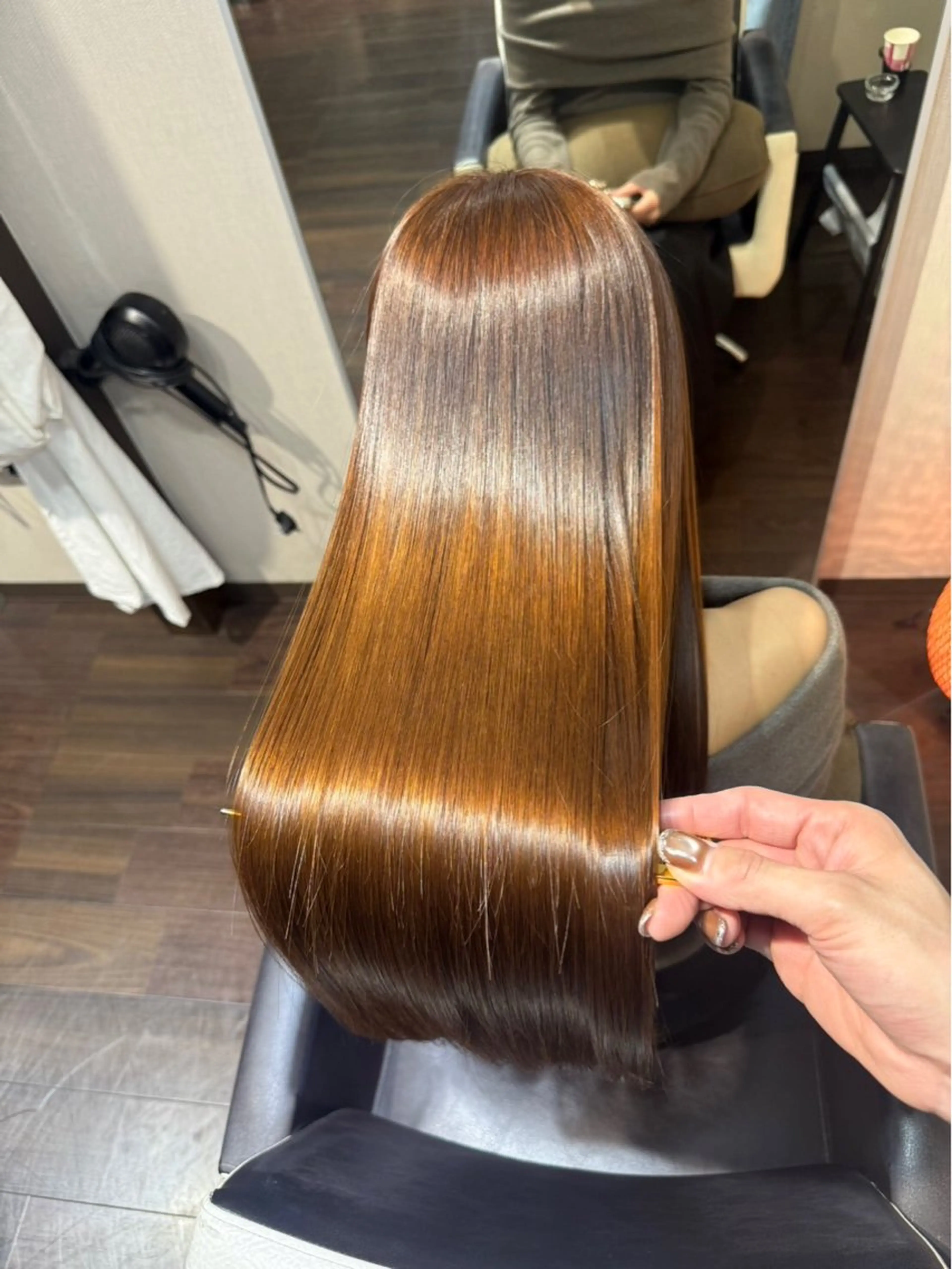 ロング カラー カット ヘアカラー トリートメント ヘッドスパ youres hair 東口店所属・【新宿/髪質改善】 村山瑞恵のヘアスタイル