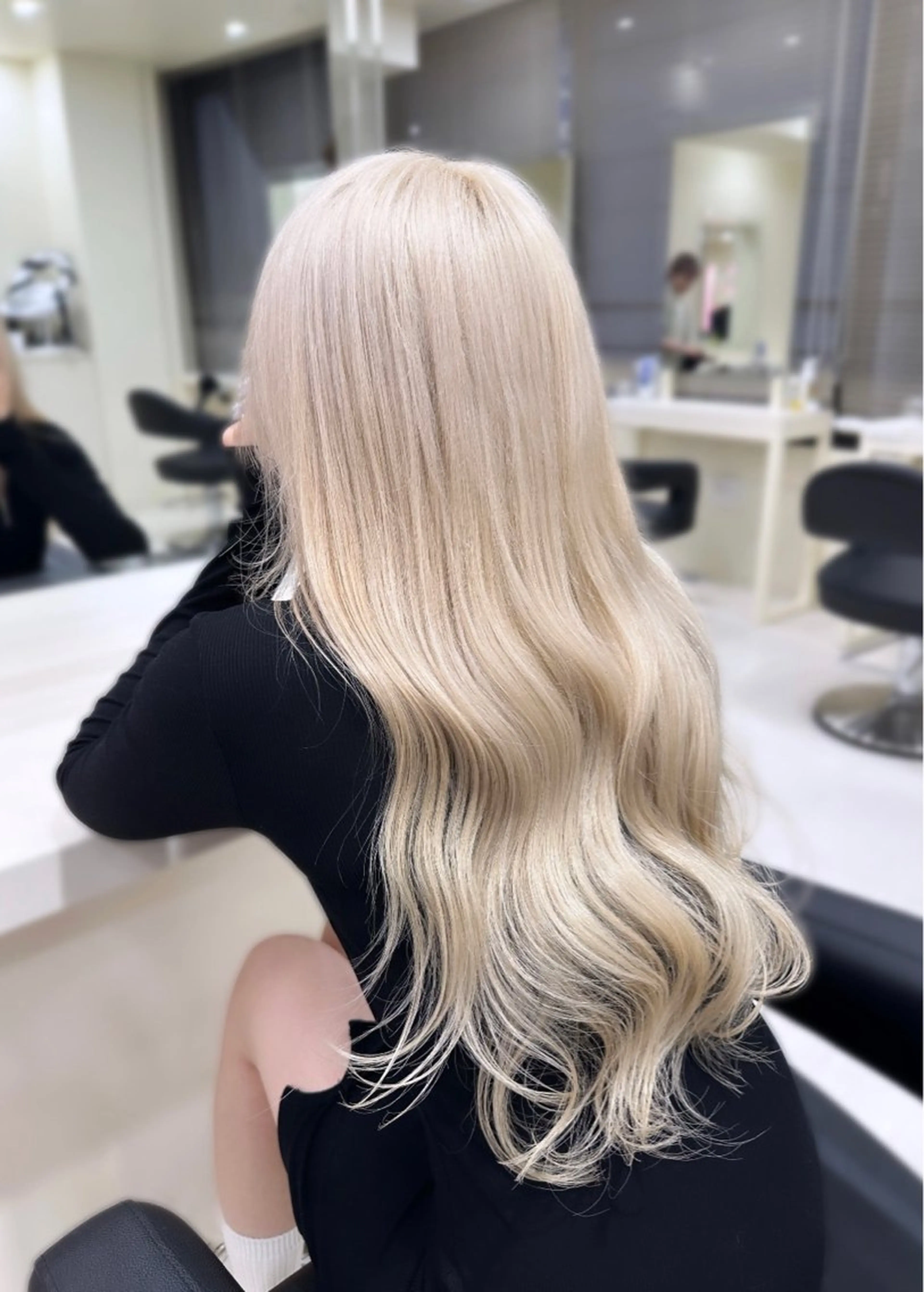 ロング ヘアカラー トリートメント 🎀淡めモテカラー WAKANA🎀のヘアスタイル