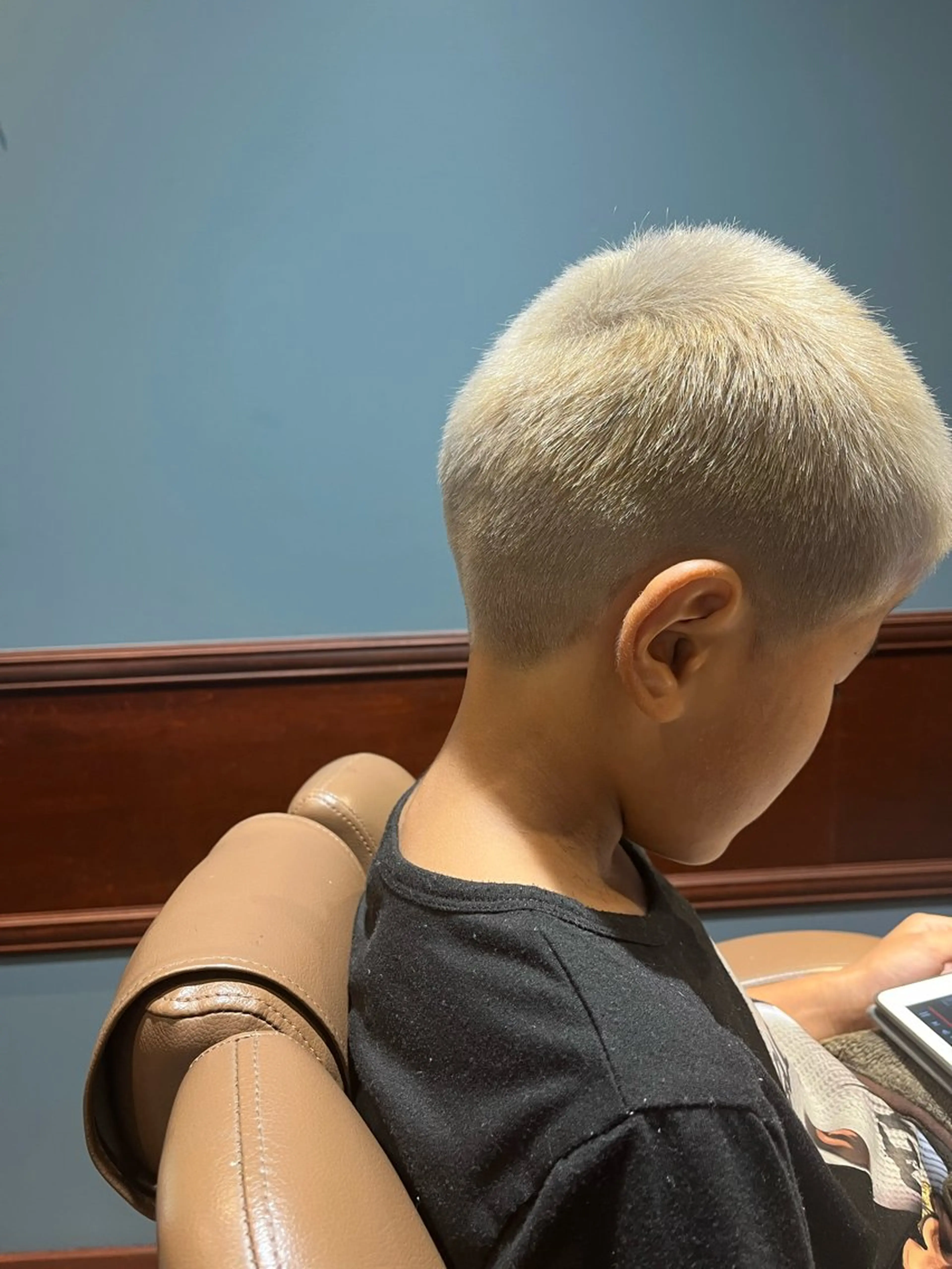 ショート カラー キッズ ハイトーンカラー 学生 ヘアカラー 個性派/ハイトーン ✨✨　稲吉菜々美のヘアスタイル