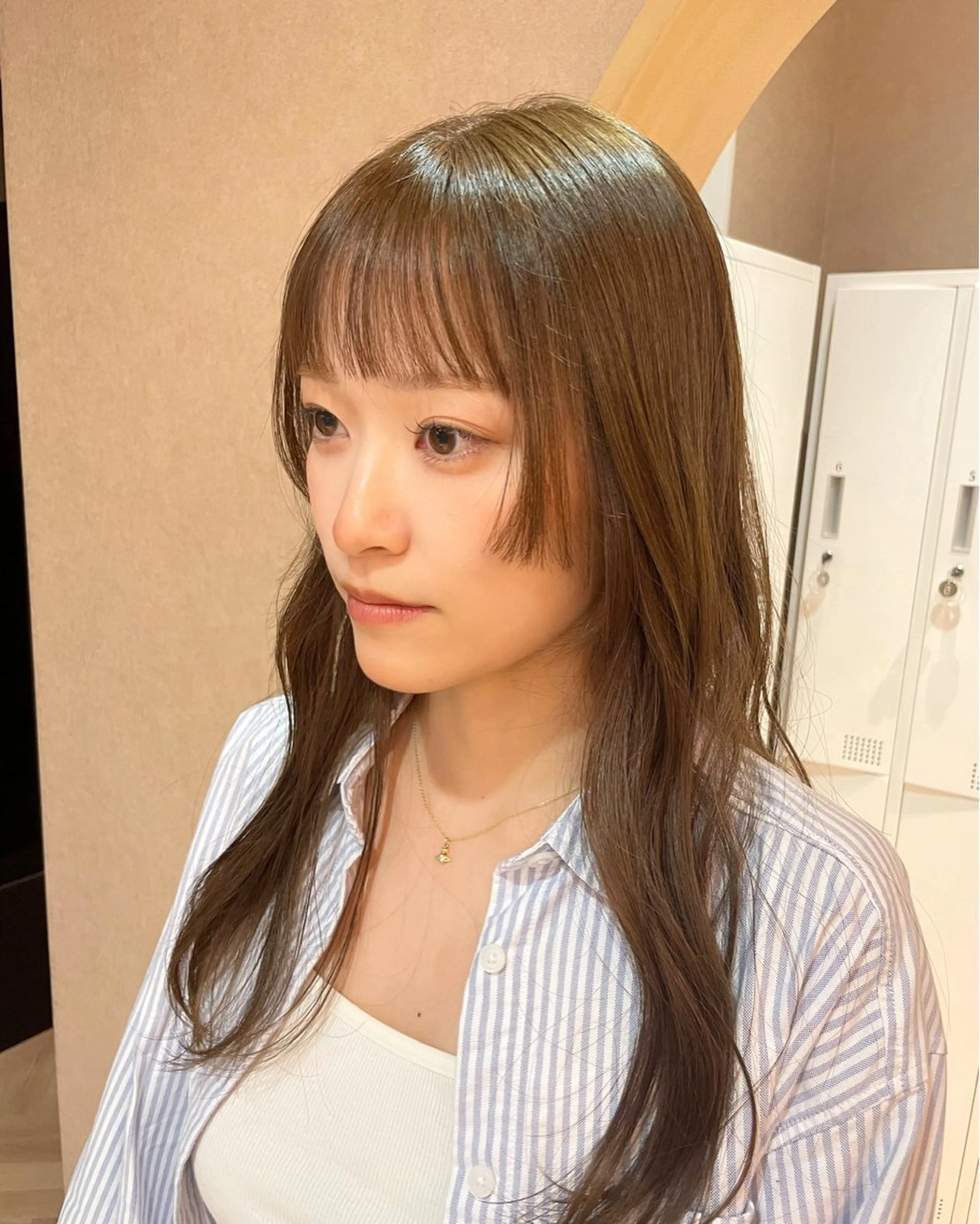 ロング カラー ベージュカラー 透明感カラー カット ヘアカラー トリートメント 顔まわり/レイヤー/ 透明感/まいな🥨のヘアスタイル