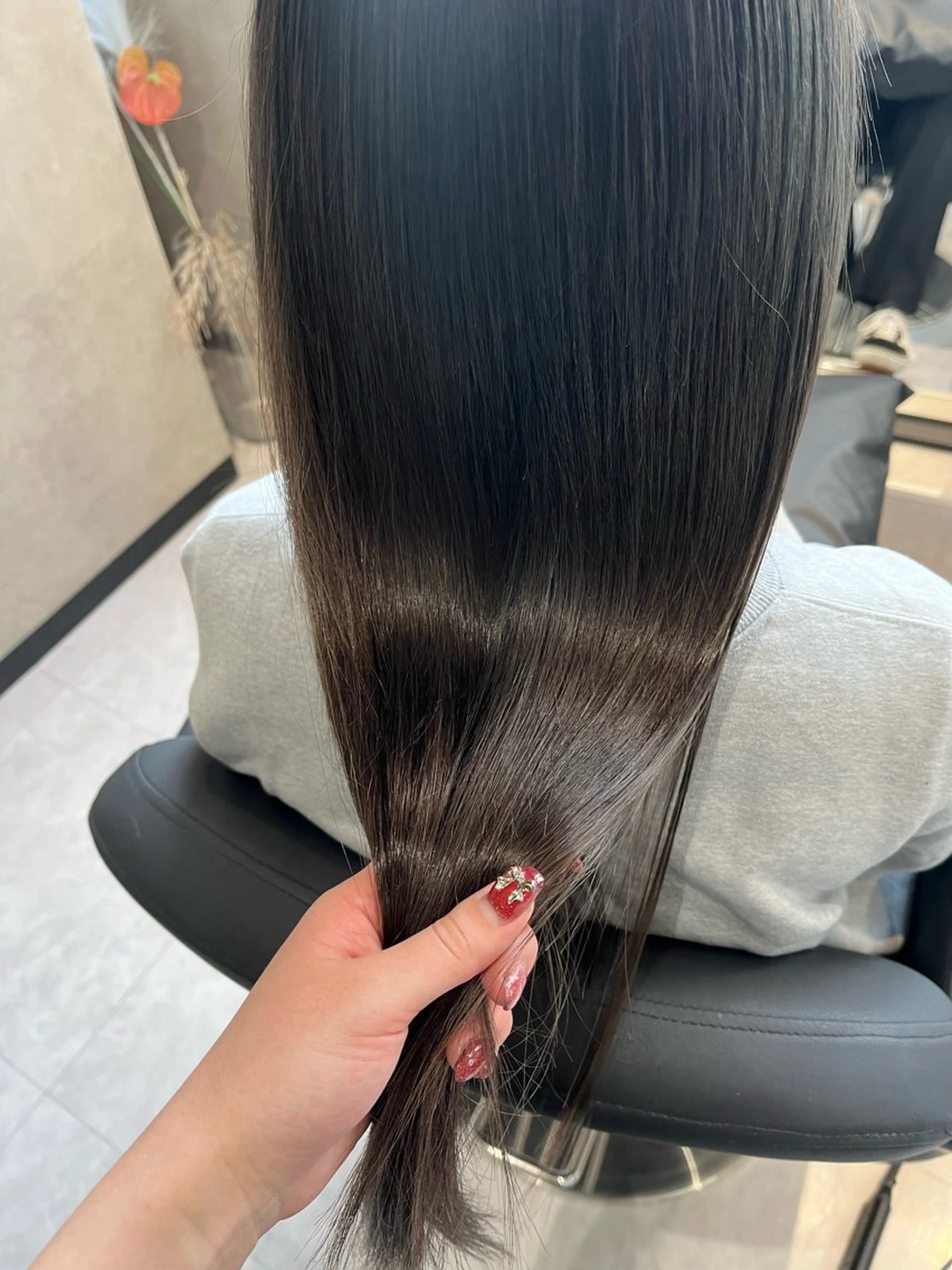 ロング カラー 透明感カラー 髪質改善 縮毛矯正 ヘアカラー 《.Xian》ナツミ /艶髪/髪質改善のヘアスタイル