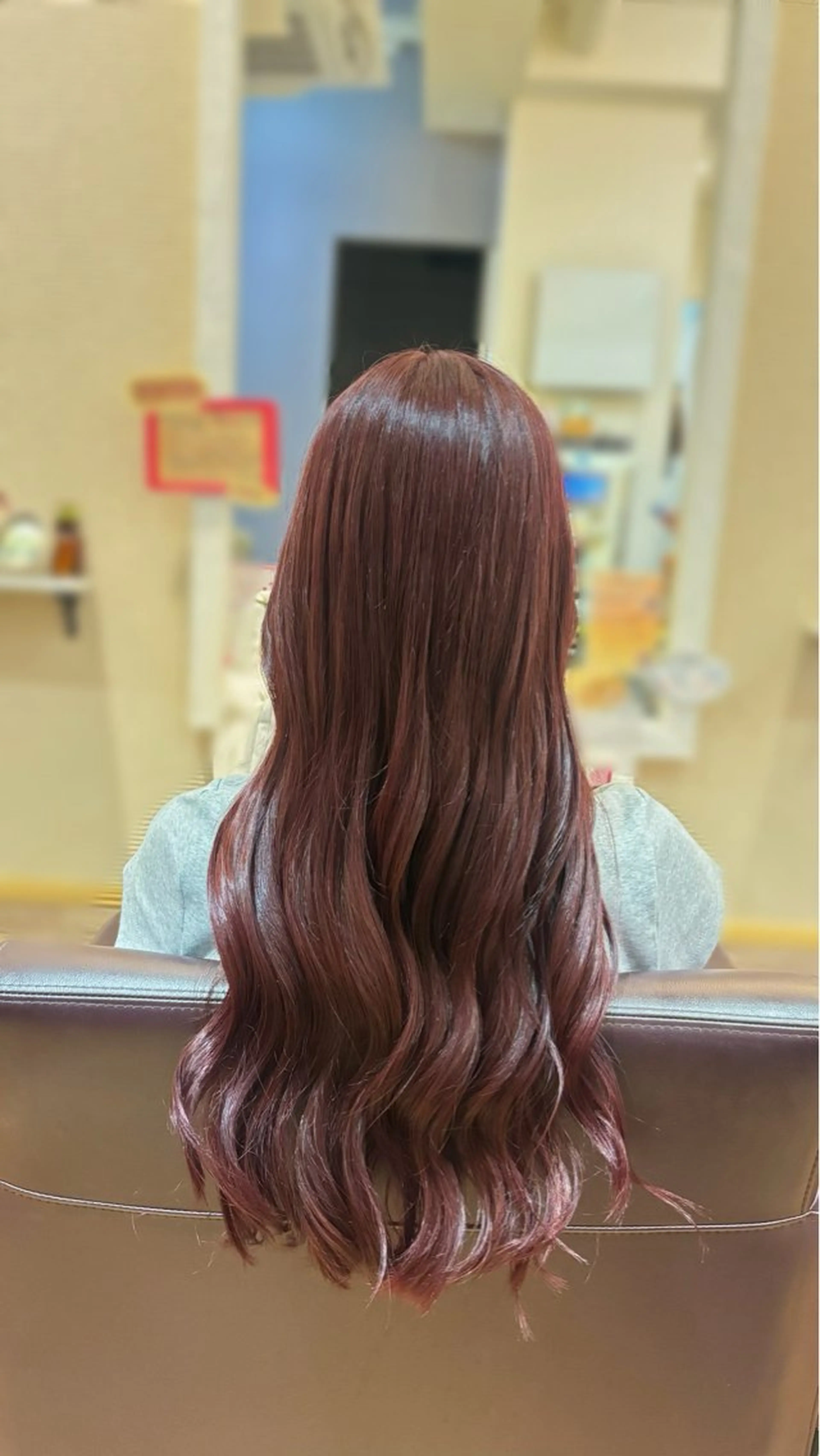 ロング ヘアカラー ポルトユイ所属・PORTE H Suzuki🌼🌱のヘアスタイル