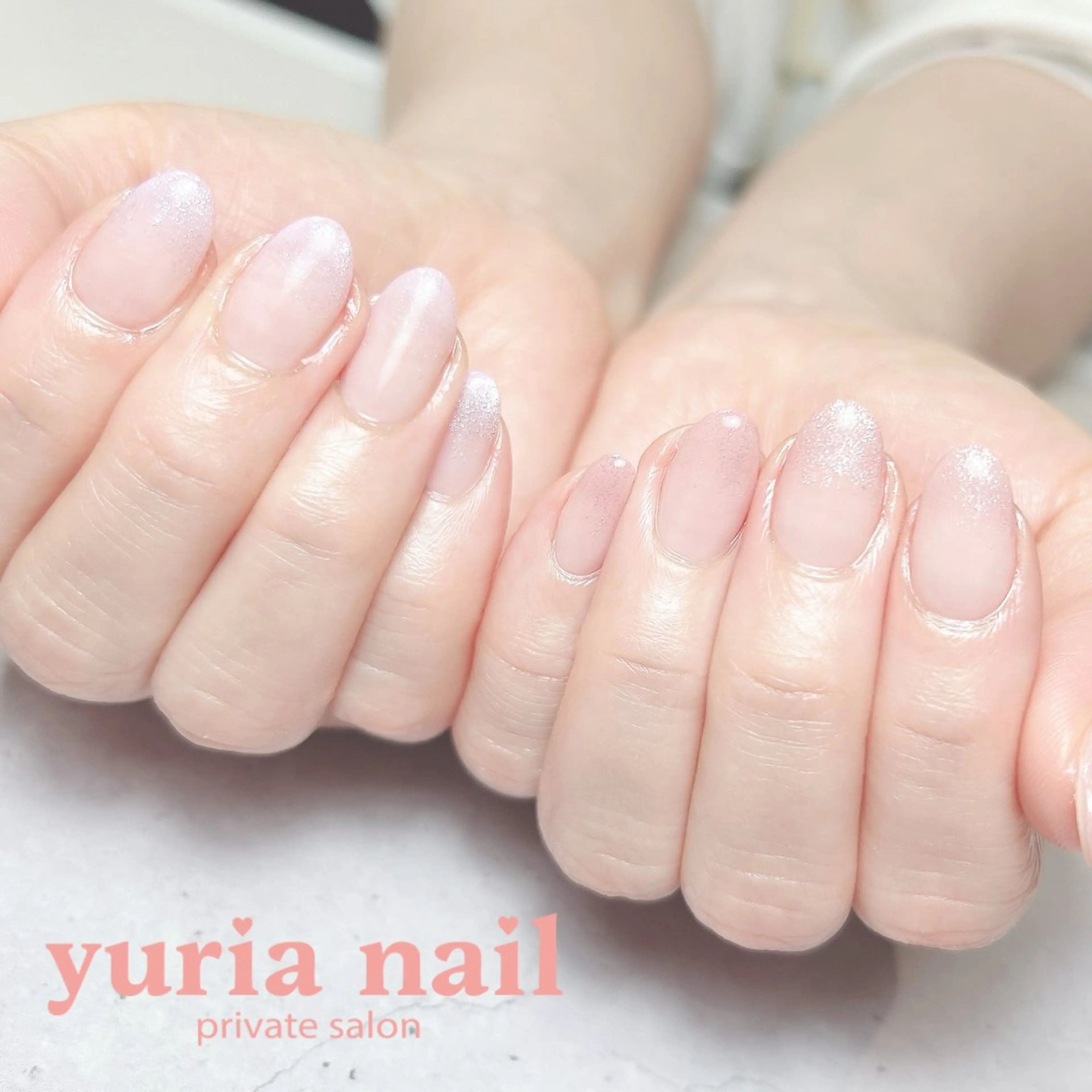 ネイル ジェルネイル グラデーション マグネットネイル ピンク パープル ハンドネイル 小林 ゆりあのネイルデザイン