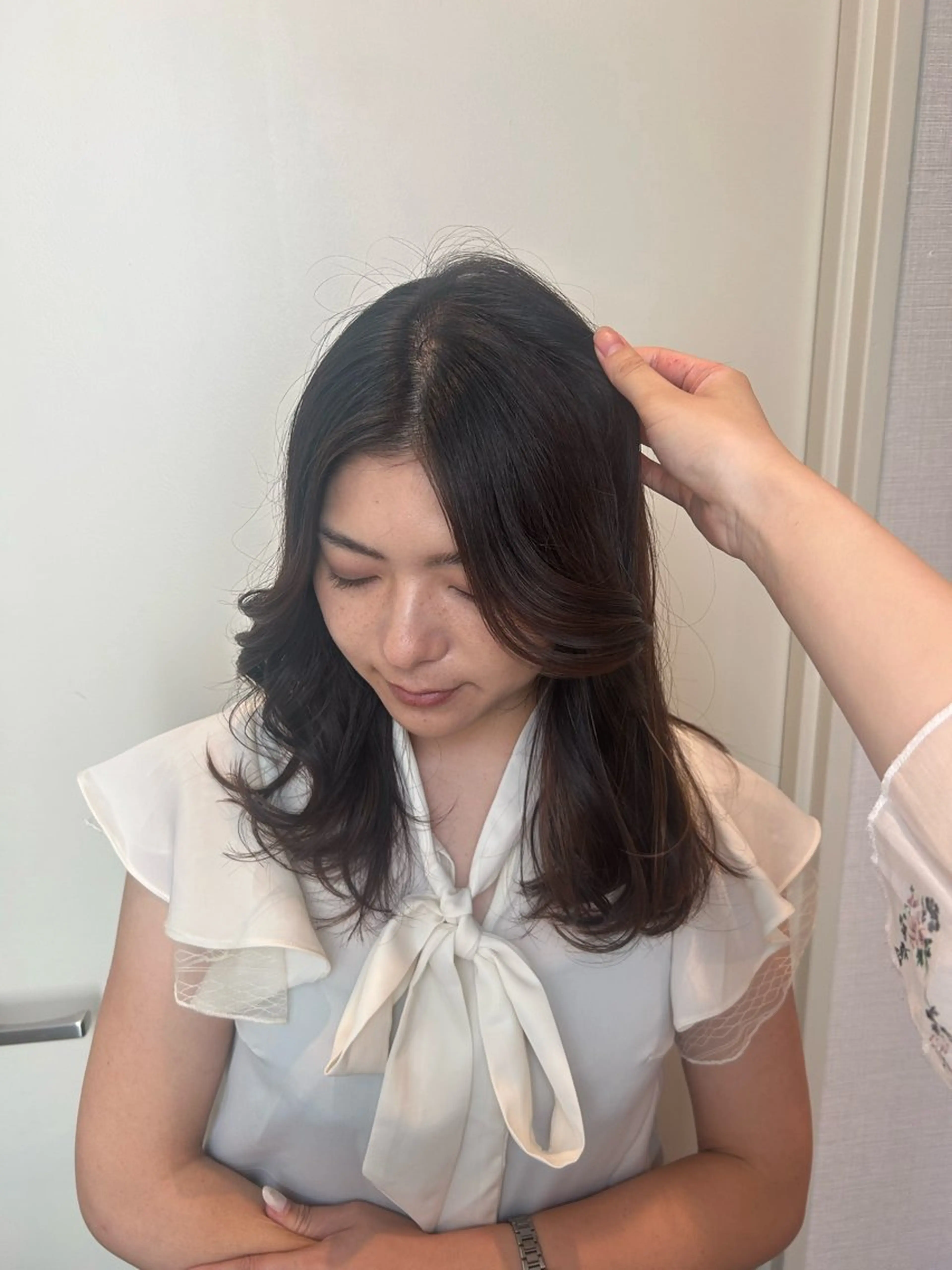 セミロング seek北梅田 HINA🍑✨のヘアスタイル