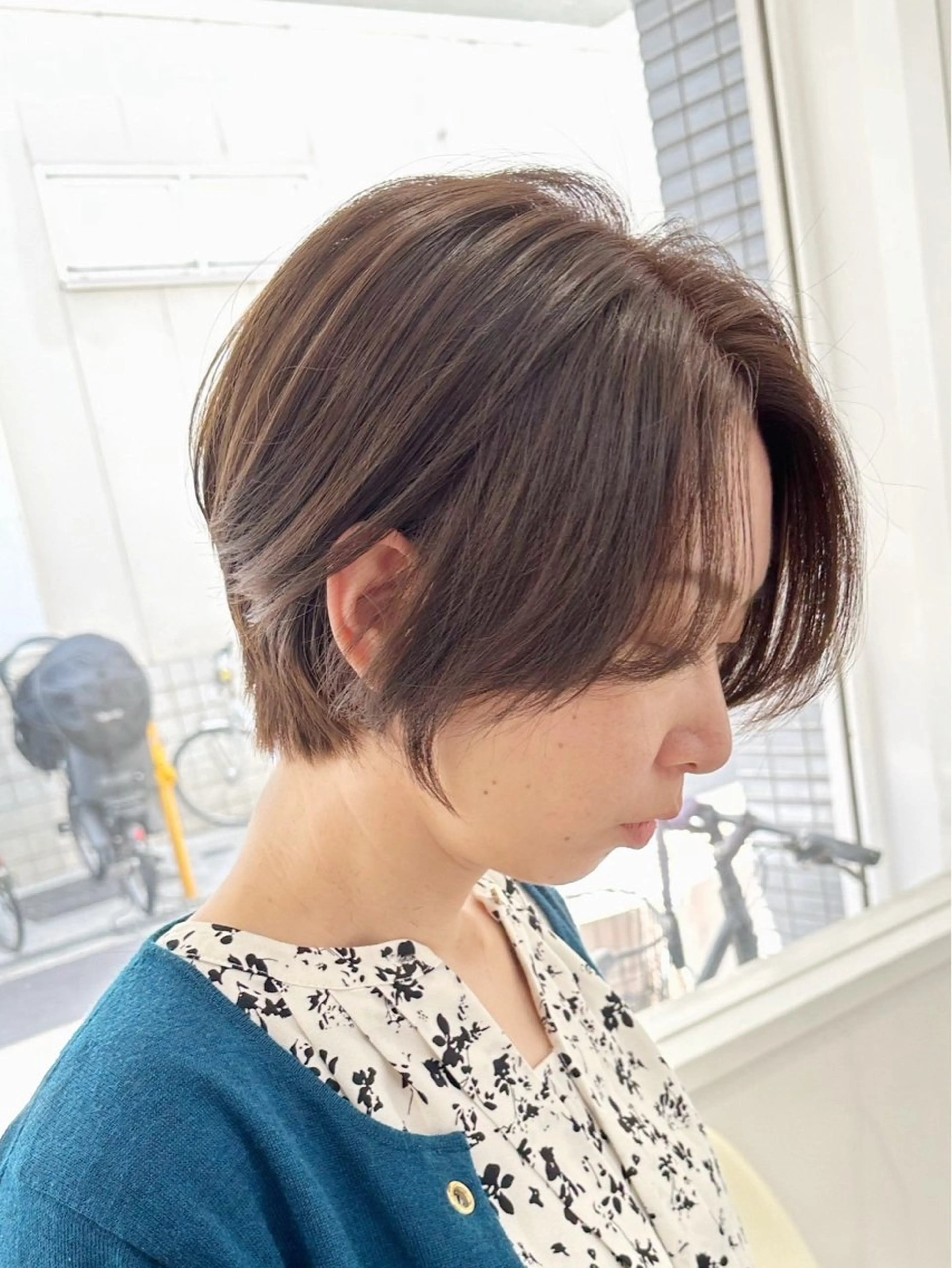 ショート カラー ベージュカラー ブリーチ ブラウンカラー ハイトーンカラー オリーブブラウン hair salon suiw所属・suiw ♡AYA♡のヘアスタイル