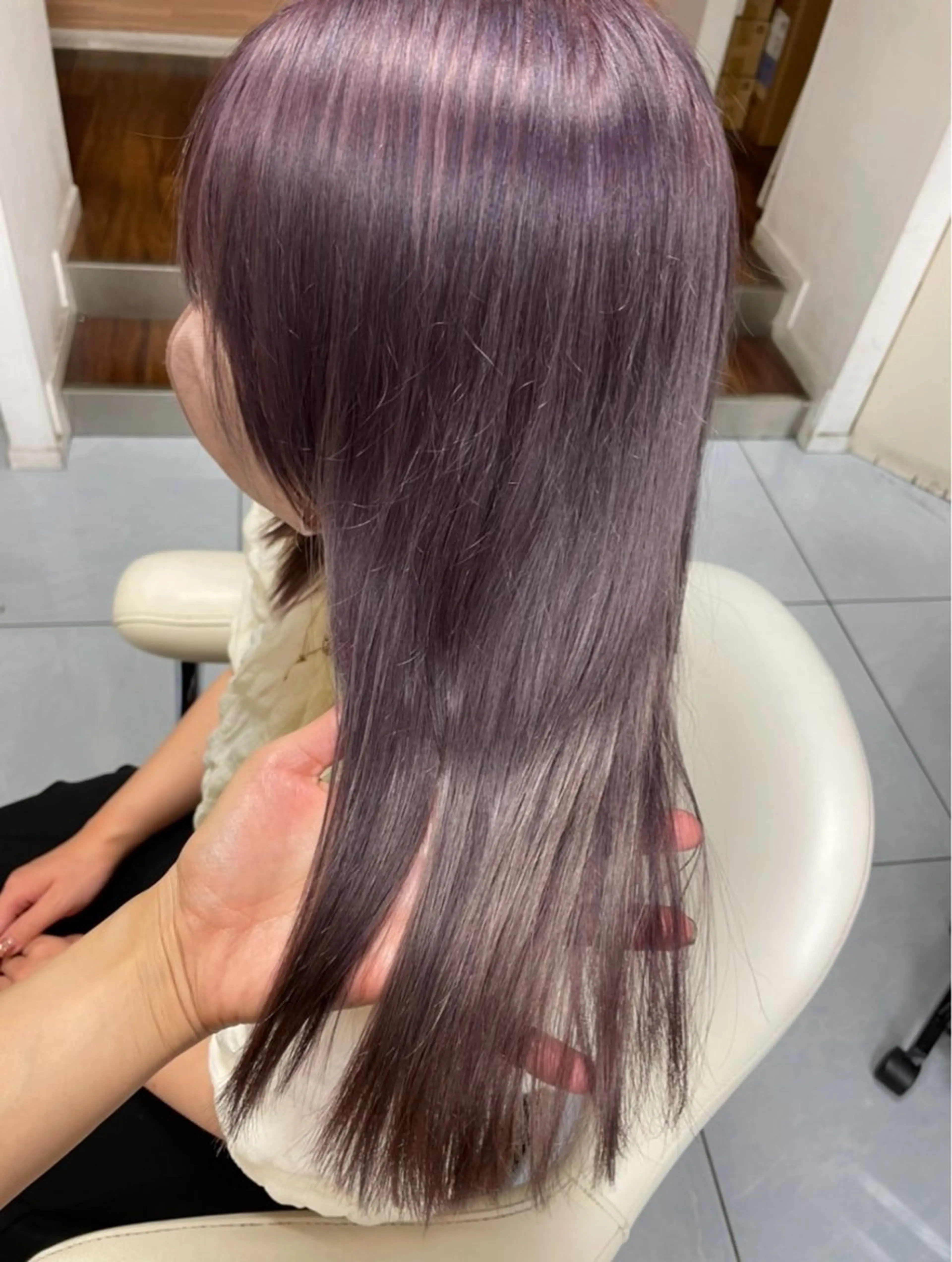 カラー 透明感ブラウンカラー 🫧レイヤー🩰好実のヘアスタイル