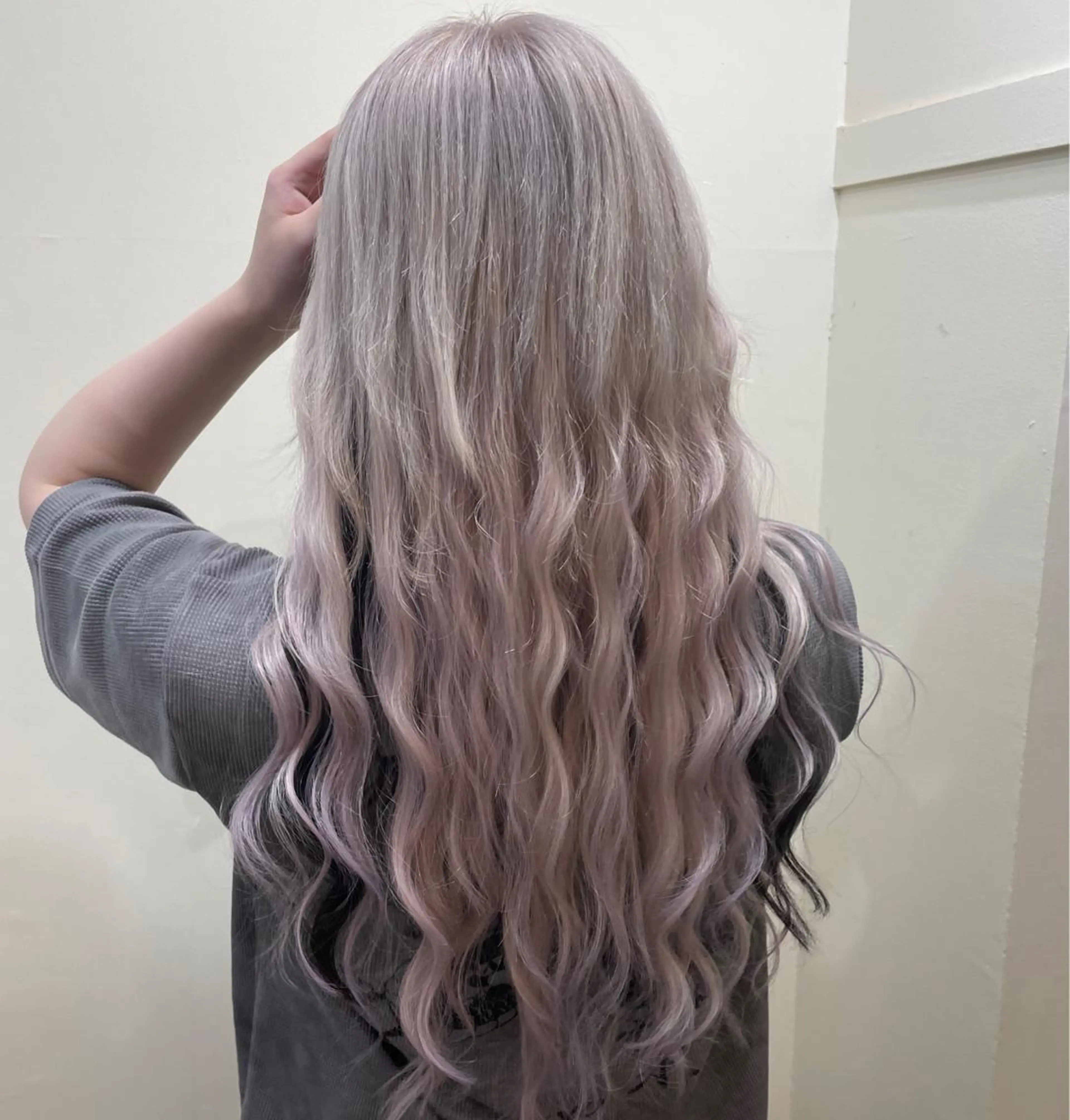 ロング カラー ヘアカラー エクステ WEST OLAND加藤圭介のヘアスタイル