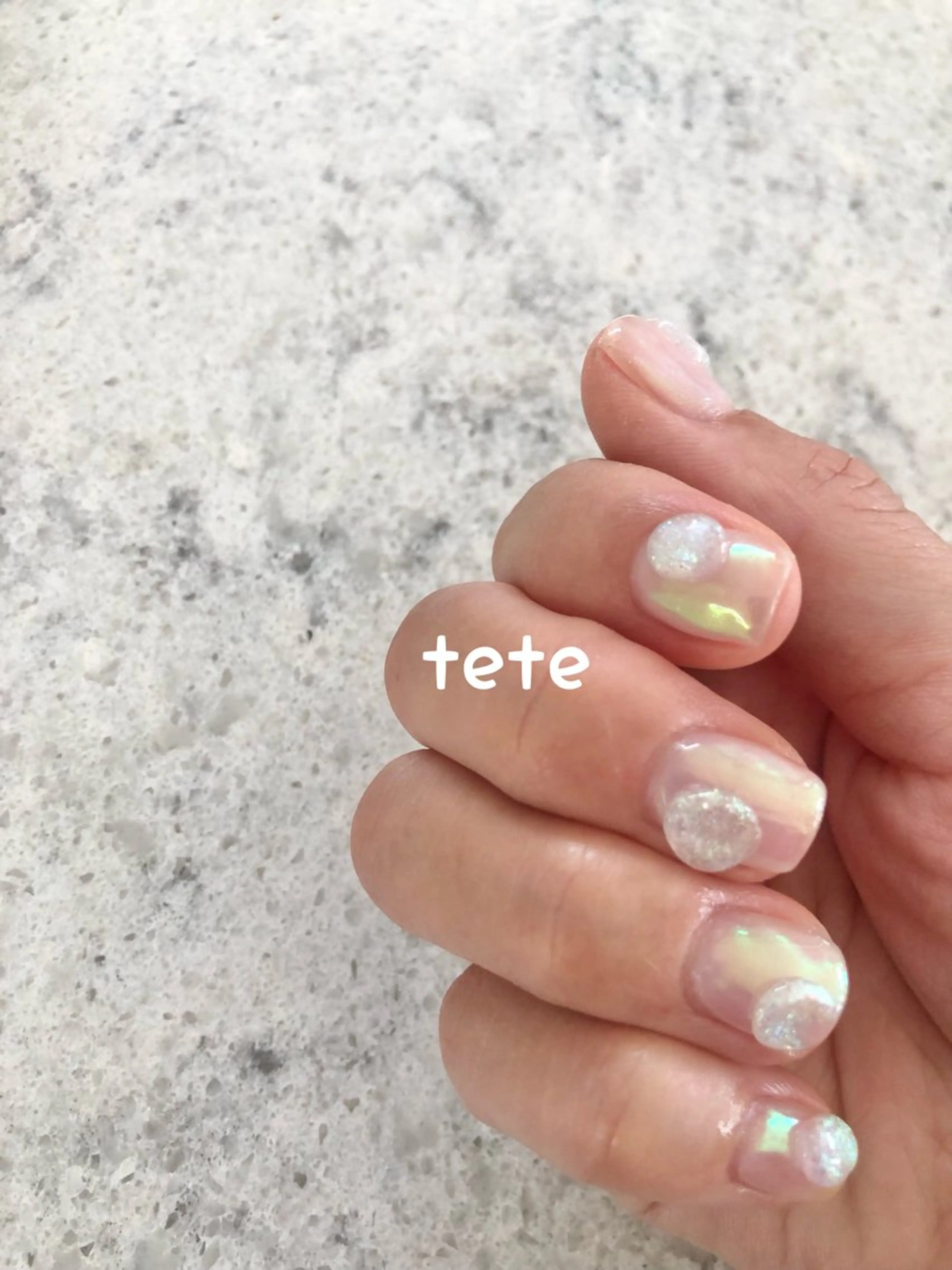 ネイル オーロラネイル キラキラネイル tete __のネイルデザイン