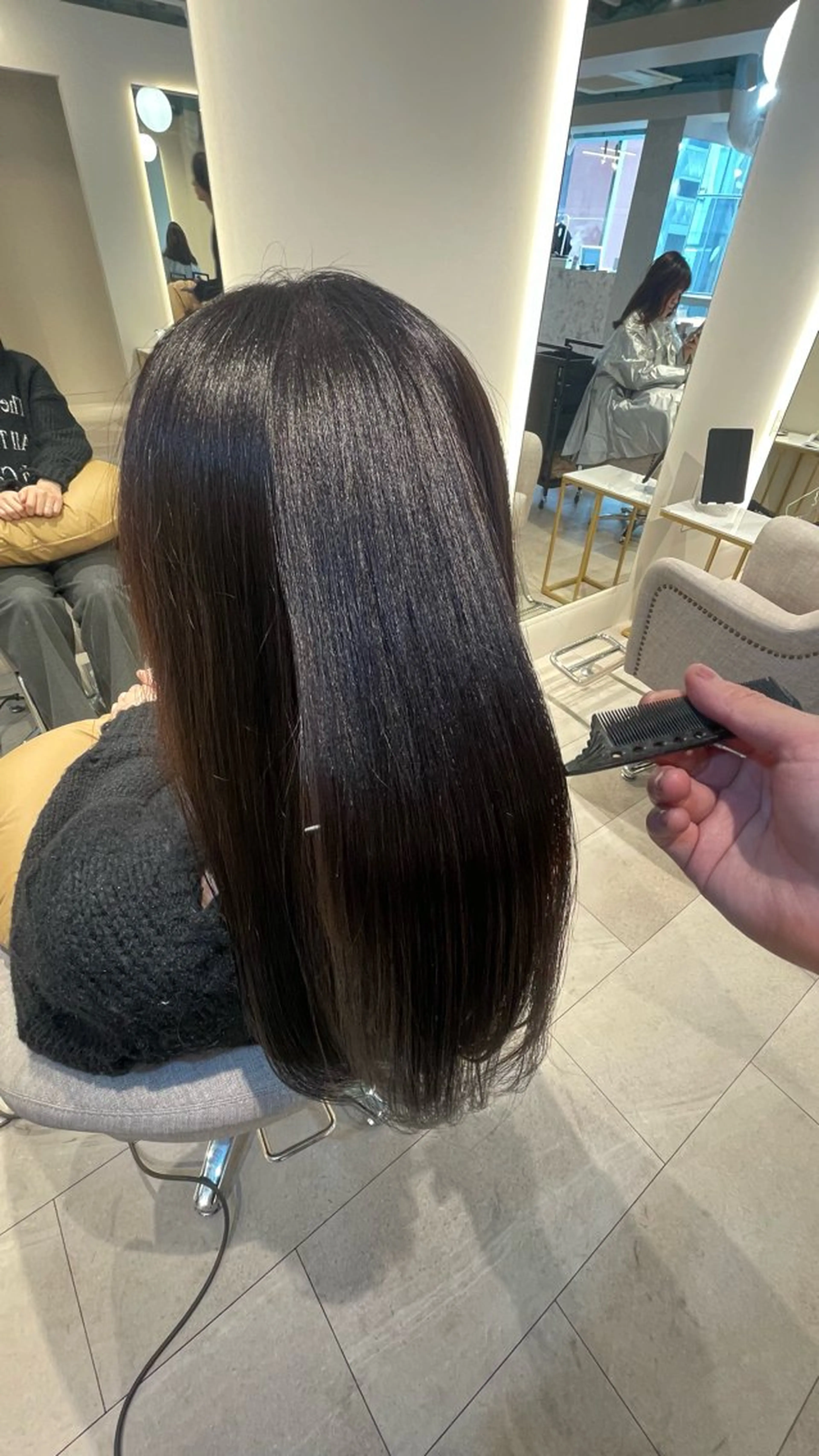 セミロング カットモデル募集✨️ 根本 彩永のヘアスタイル