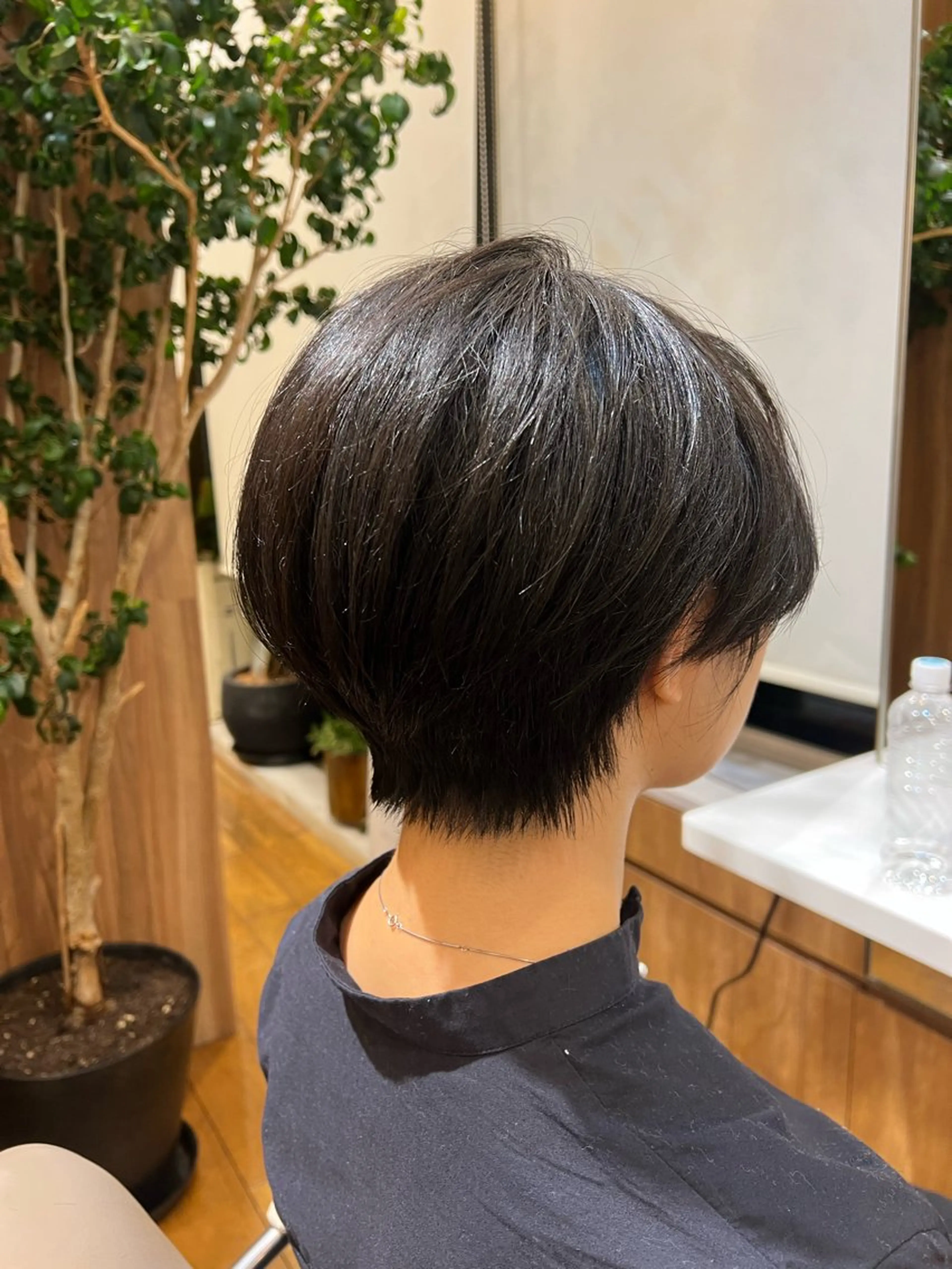 ショート 村中 逸紀のヘアスタイル