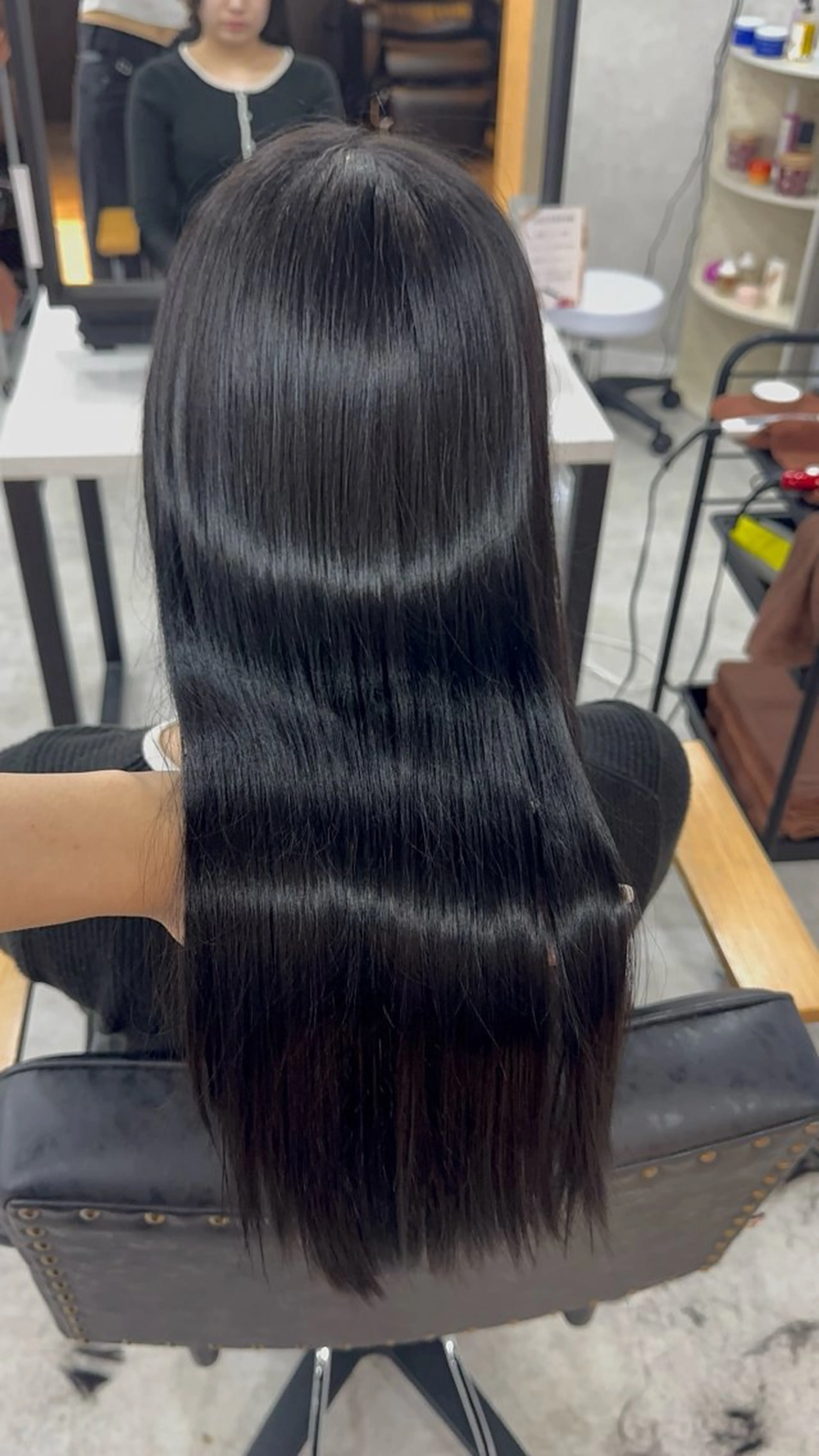 ロング カラー ベージュカラー ブリーチ ブラウンカラー 透明感カラー ダブルカラー カット ヘアカラー 縮毛矯正 トリートメント 赤み無し柔らかカラー 【梅田】madokaのヘアスタイル