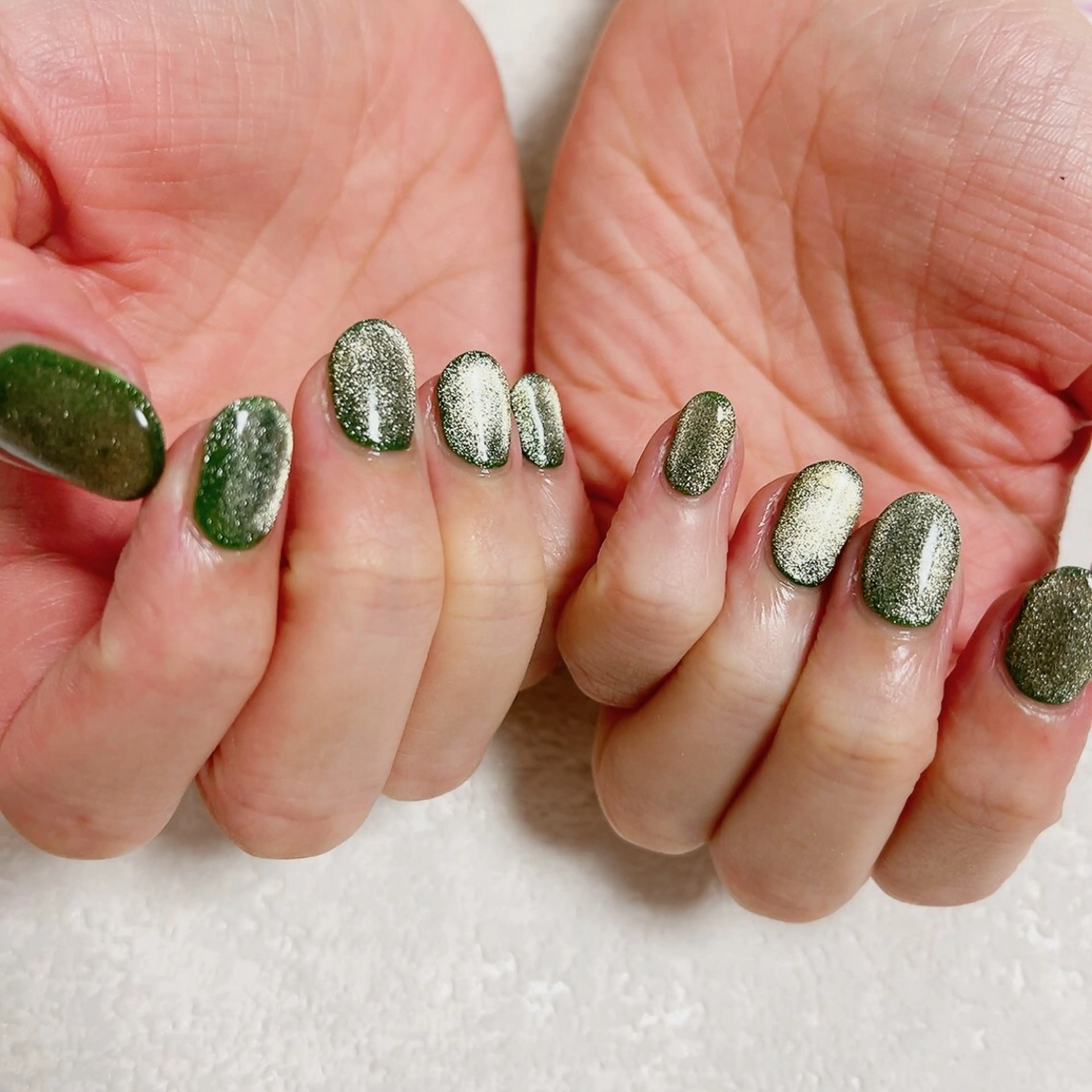 ネイル ジェルネイル グリーン 韓国ネイル マグネットネイル メンズネイル ハンドネイル Mogu nail 二子玉川のネイルデザイン