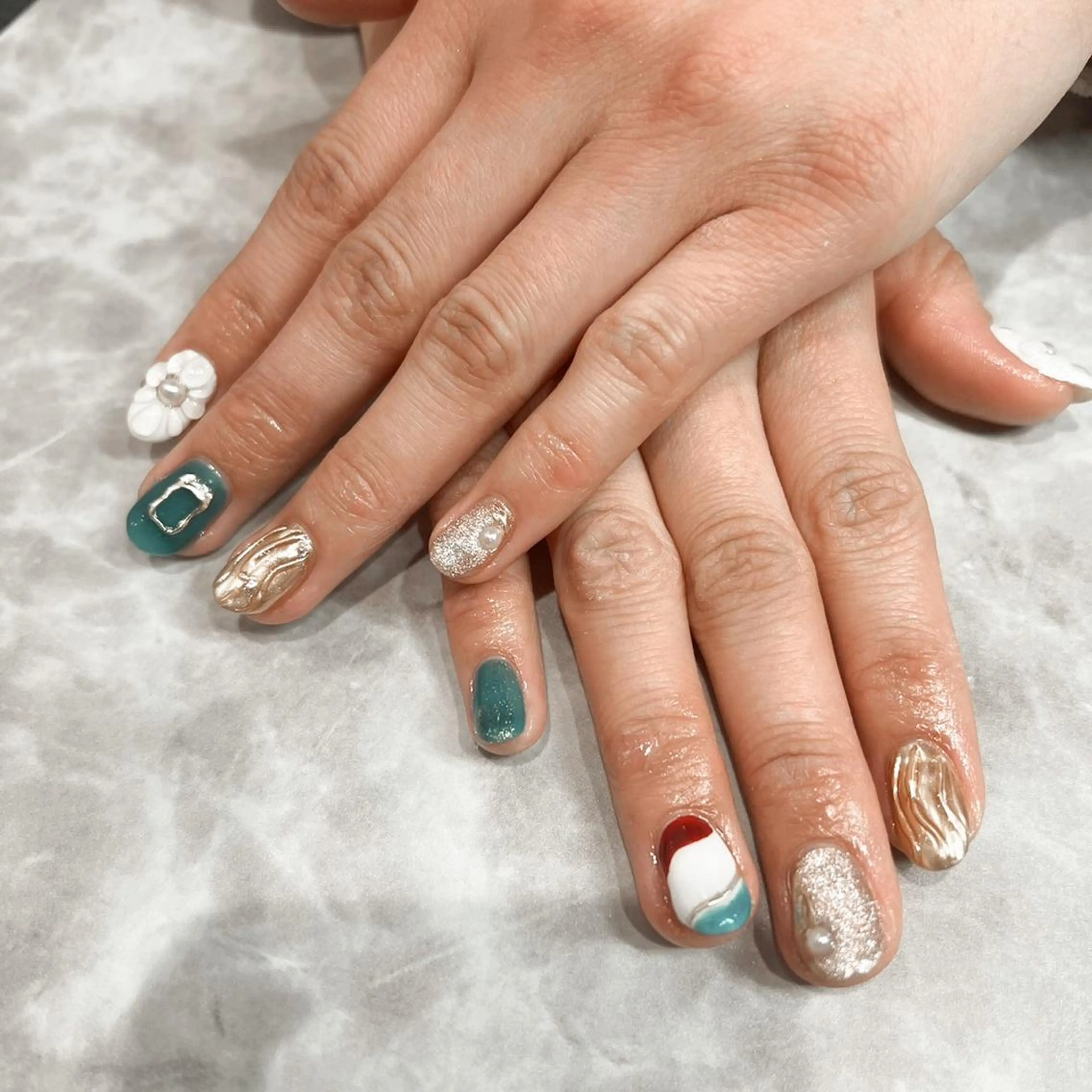 ネイル ハンドネイル NAIL Salon IP所属・長谷川 奈緒美のネイルデザイン