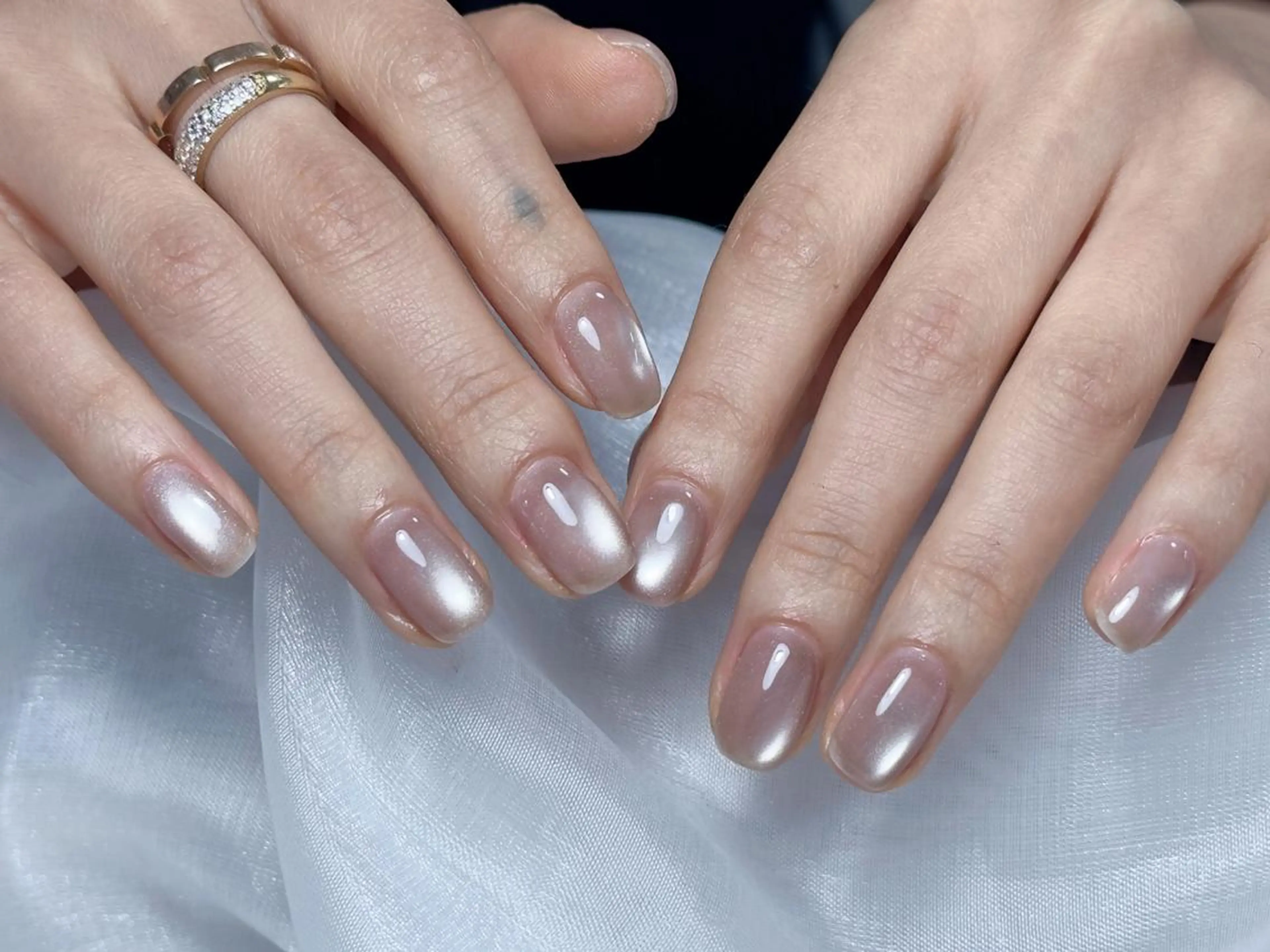 ネイル ハンドネイル ヨウ キョウセンのネイルデザイン