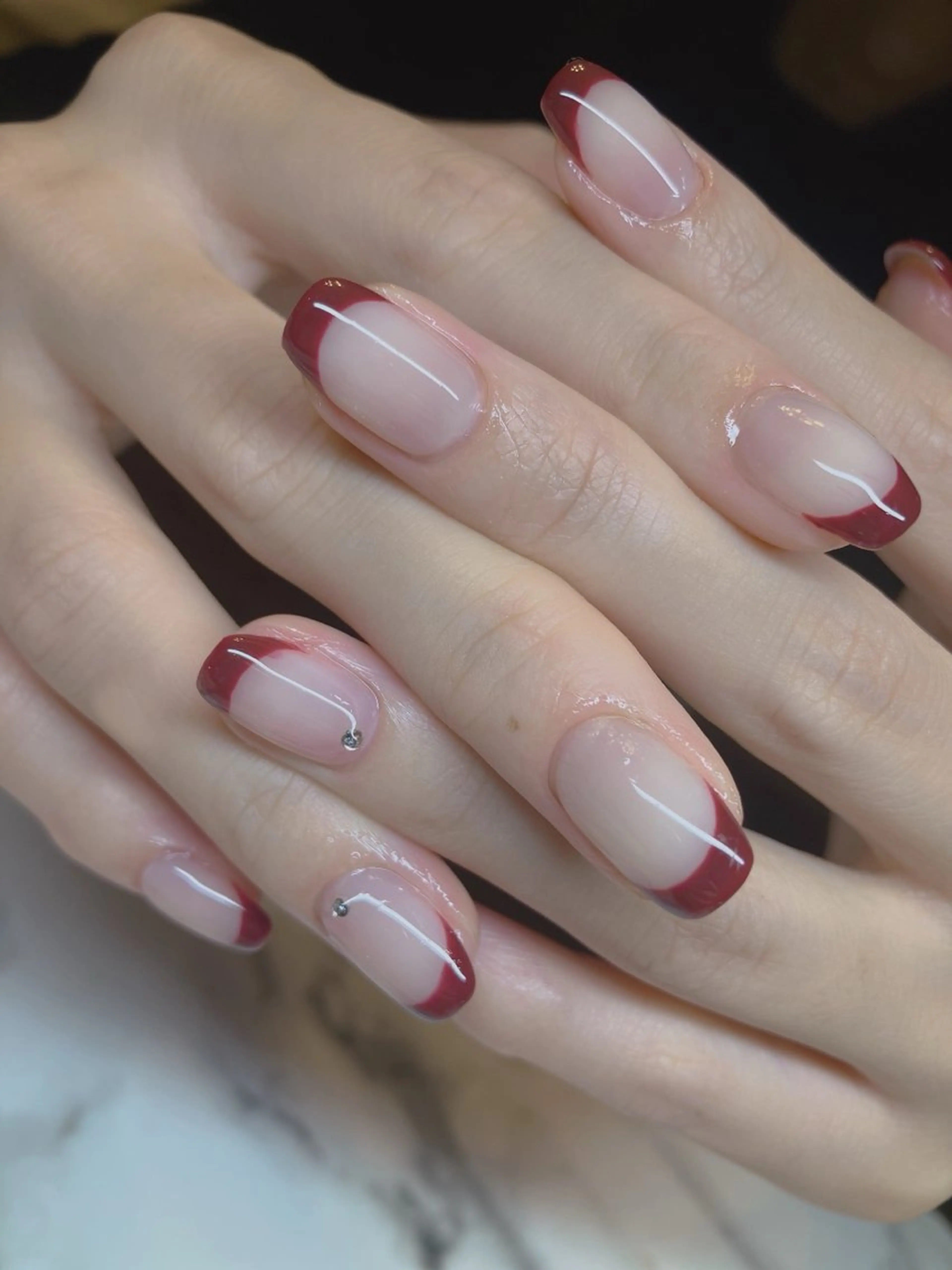 ネイル フレンチネイル ハンドネイル 酒井 茜のエステ・リラクイメージ