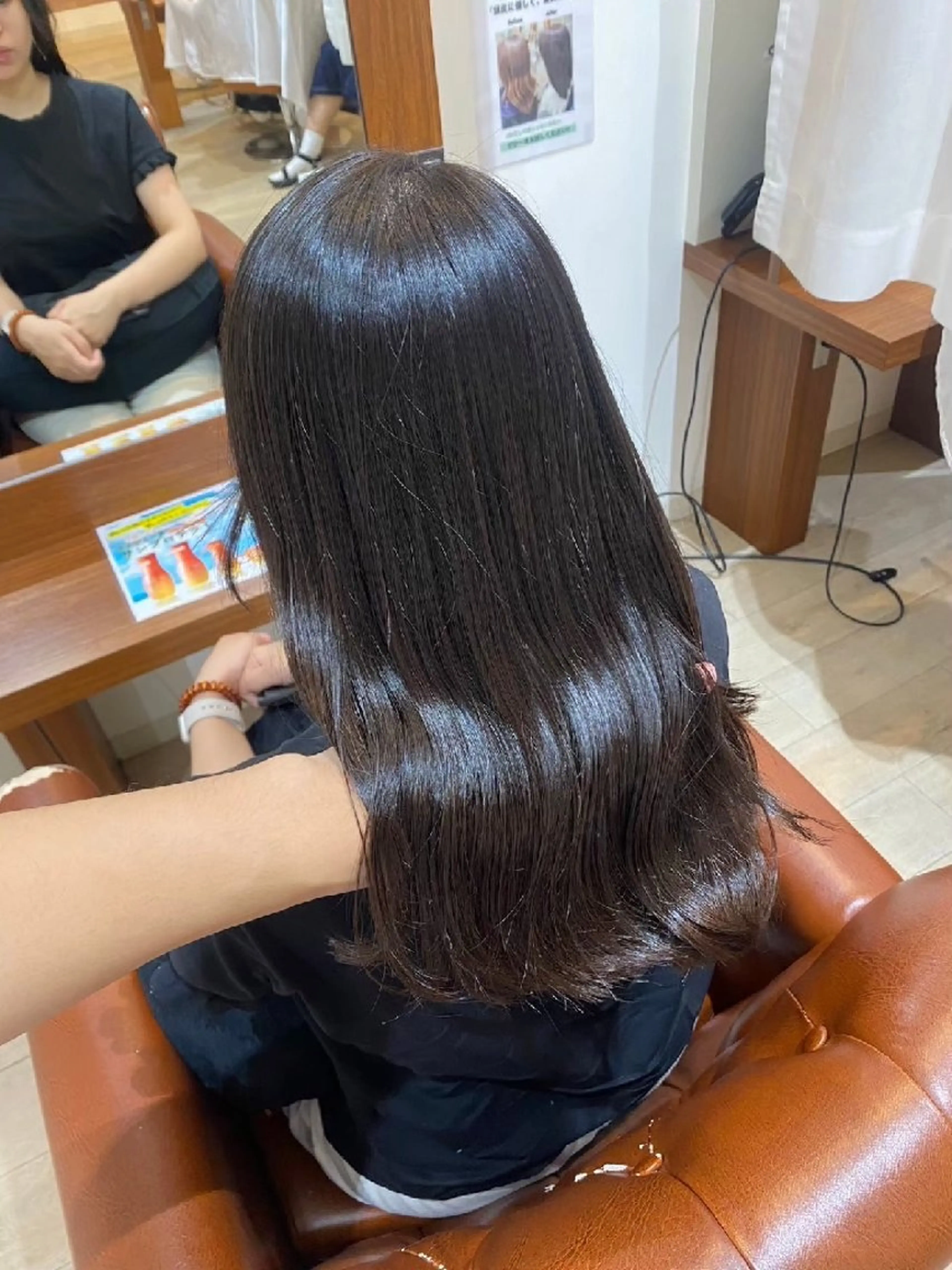 カラー 種子田 結理のヘアスタイル