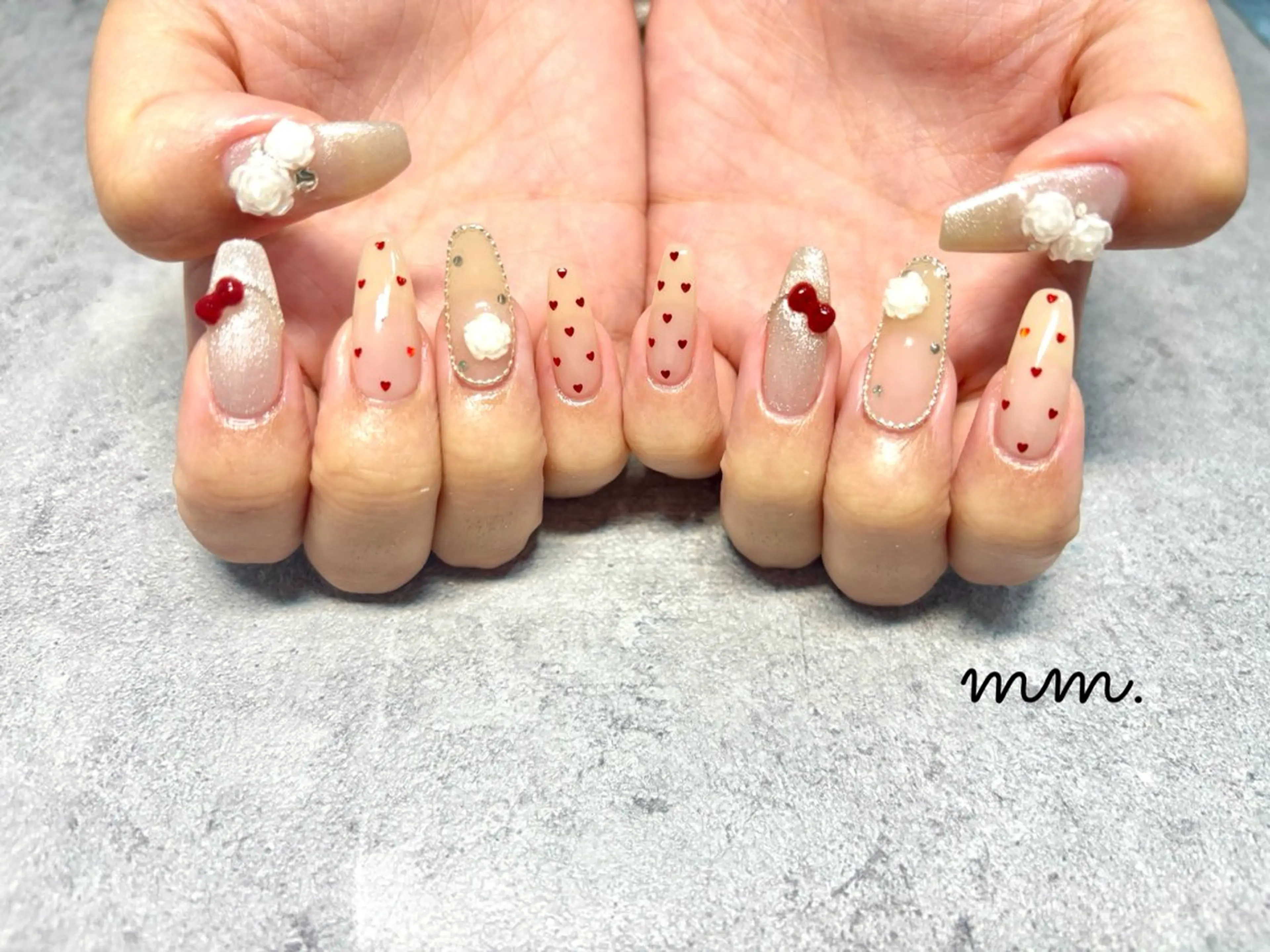 ネイル ドット ハンドネイル mm. ✨Ayuna✨のネイルデザイン