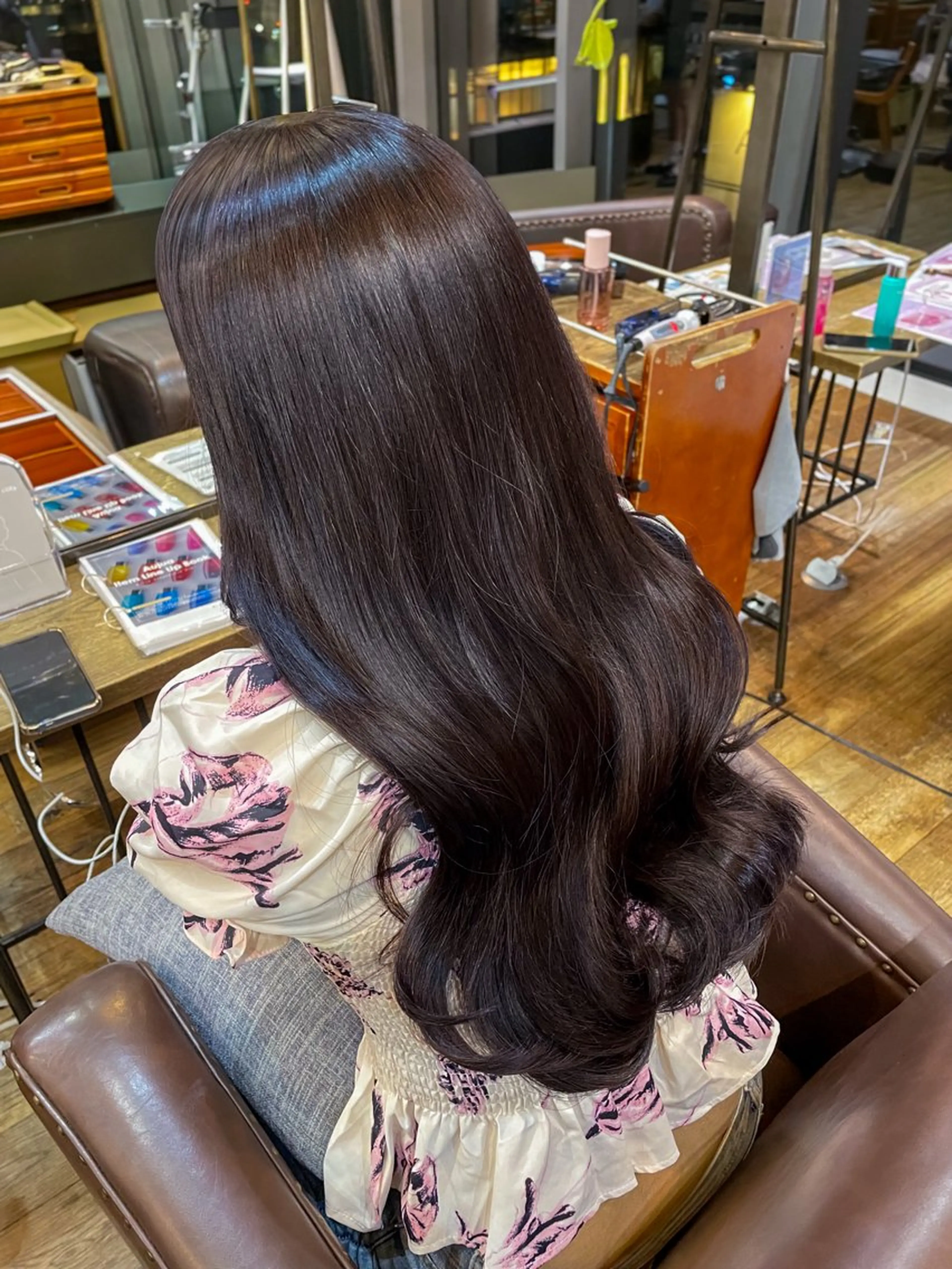 ロング カラー グレージュ ラベンダーカラー ラベンダーグレージュ ラベンダーグレー ヘアカラー kahona/カラー /縮毛矯正/銀座のヘアスタイル