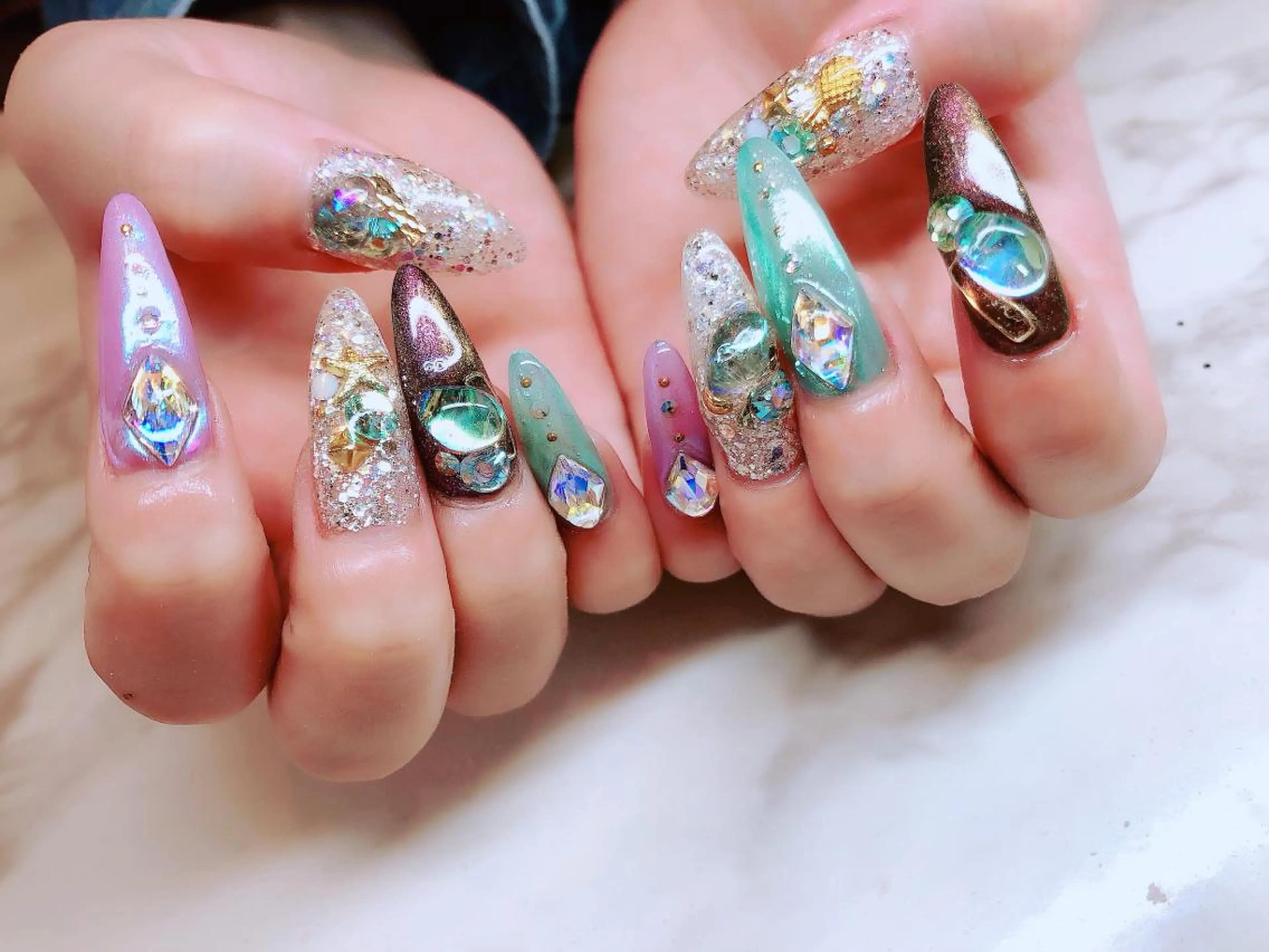 ネイル noix nail &eyeのネイルデザイン