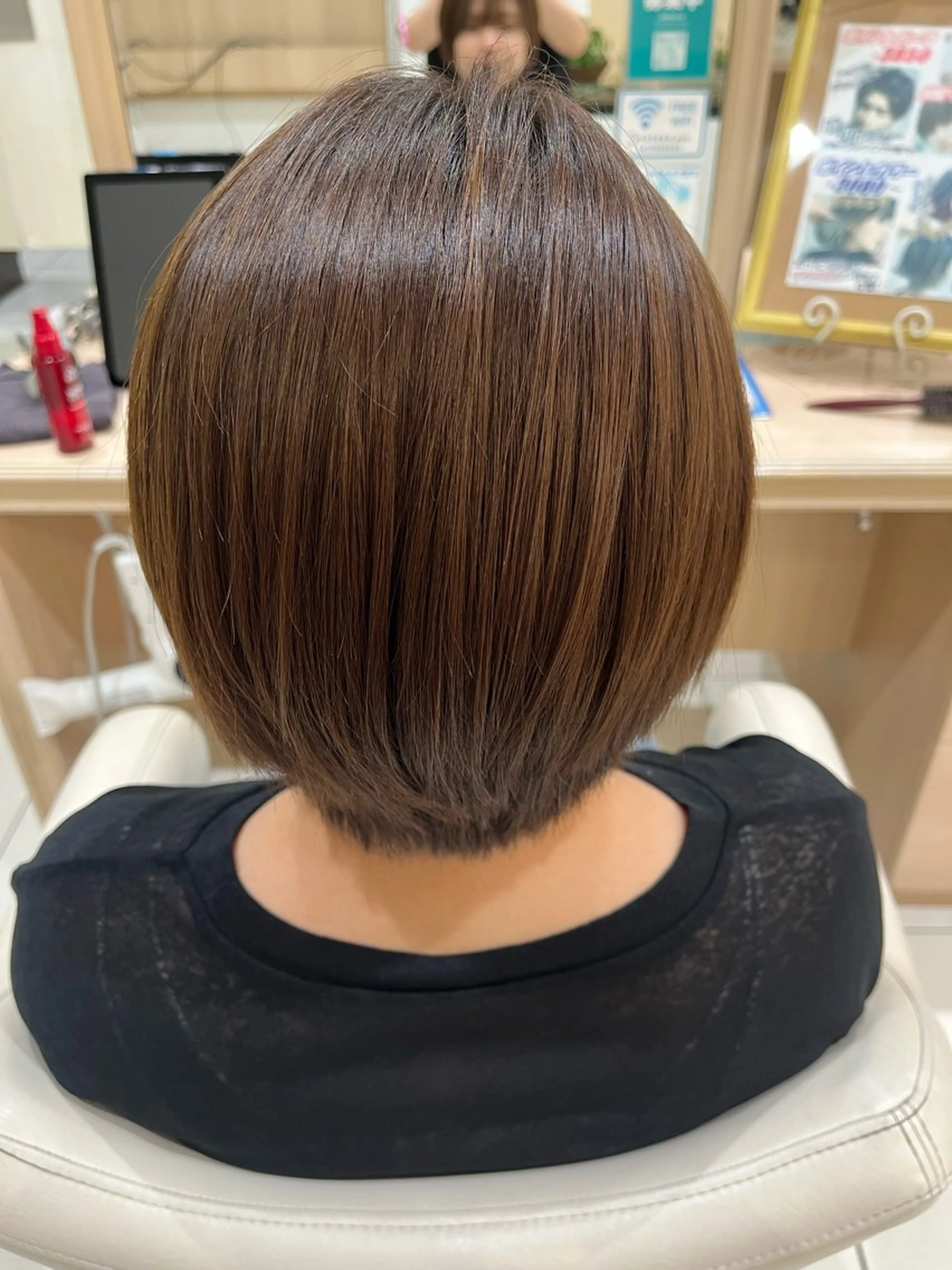 ショート 縮毛矯正 森 瑠海のヘアスタイル