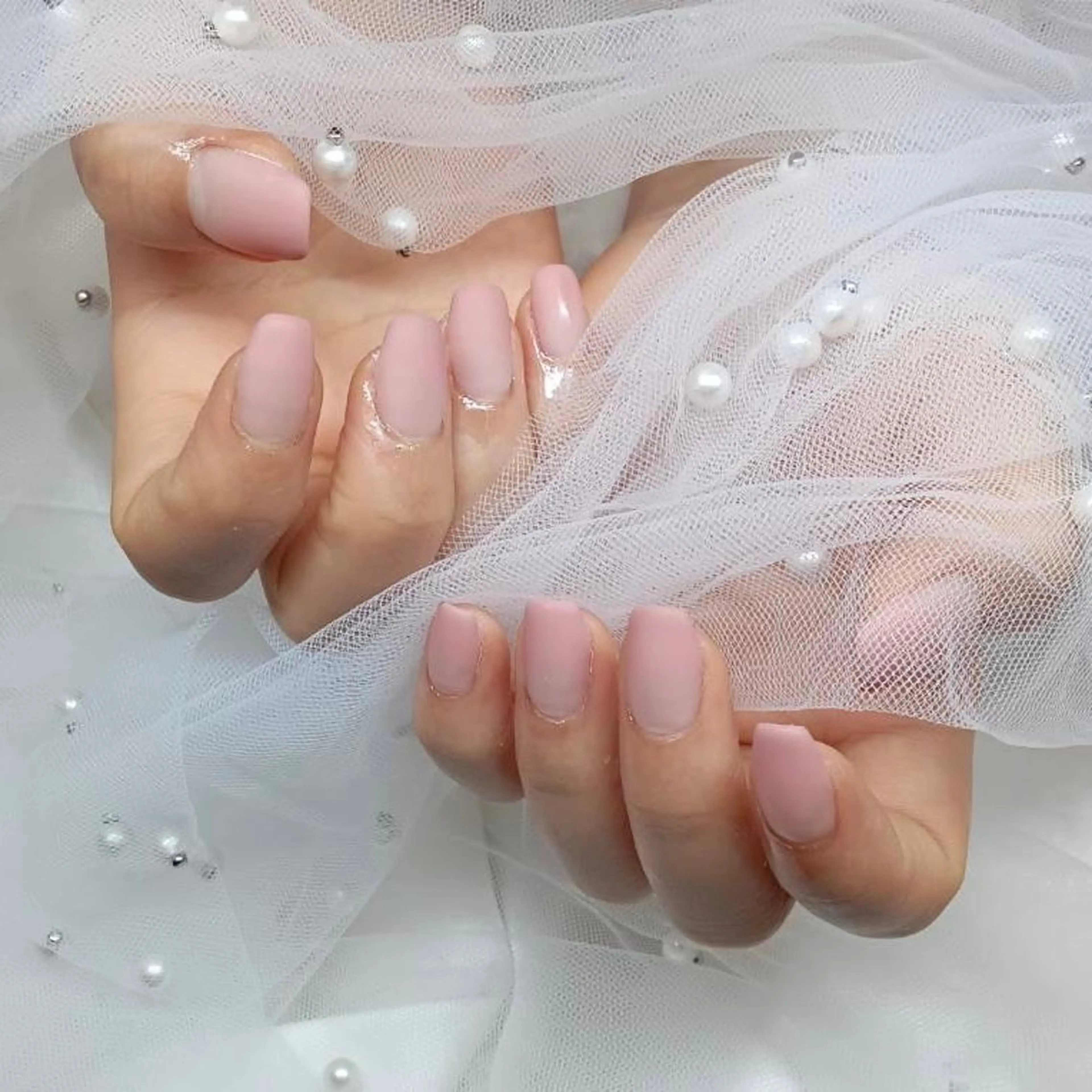 ネイル 金井 奈々のネイルデザイン