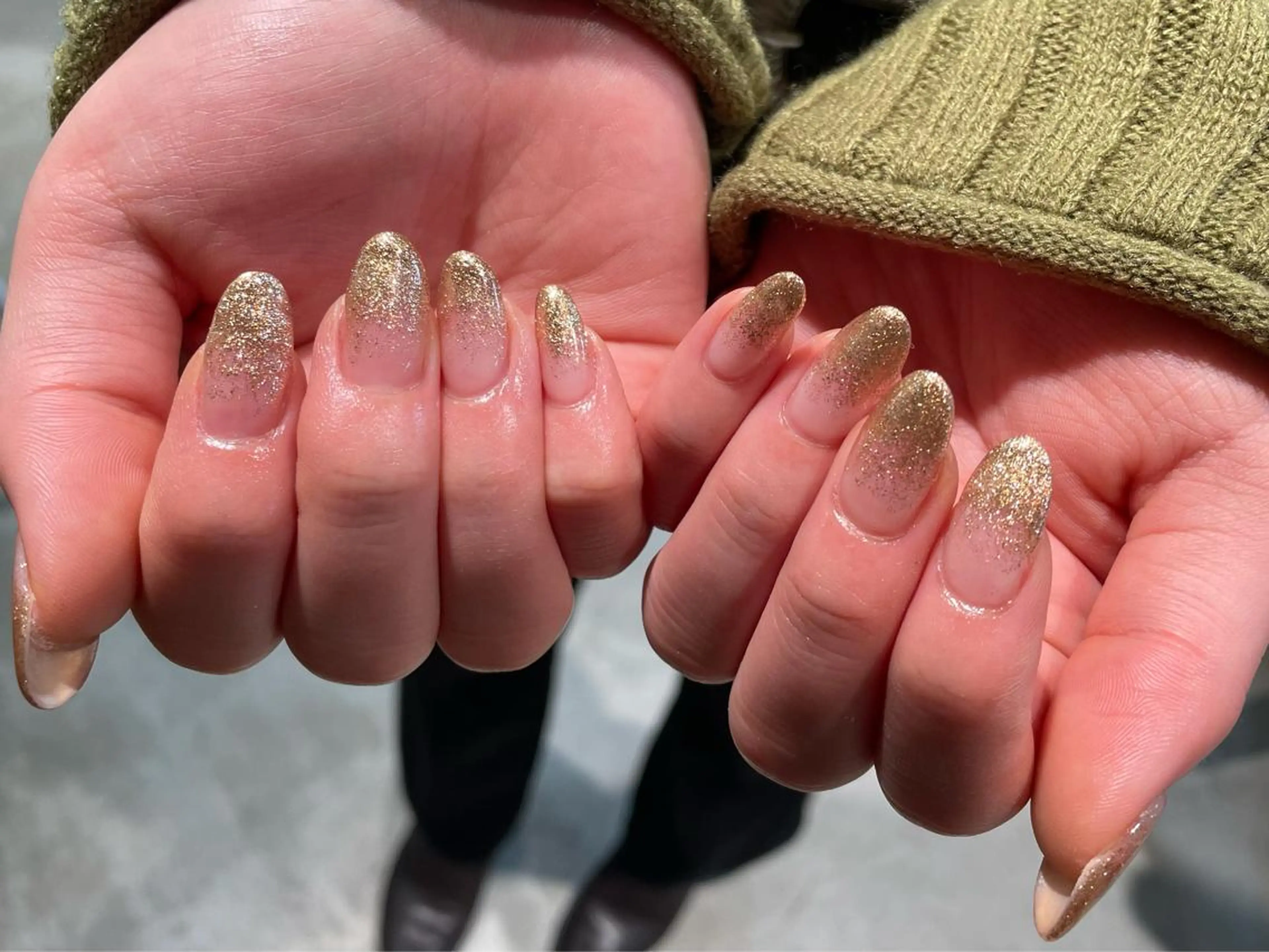 ネイル グラデーション ラメ(グリッター) ラメグラデーション sugihara yuiのネイルデザイン