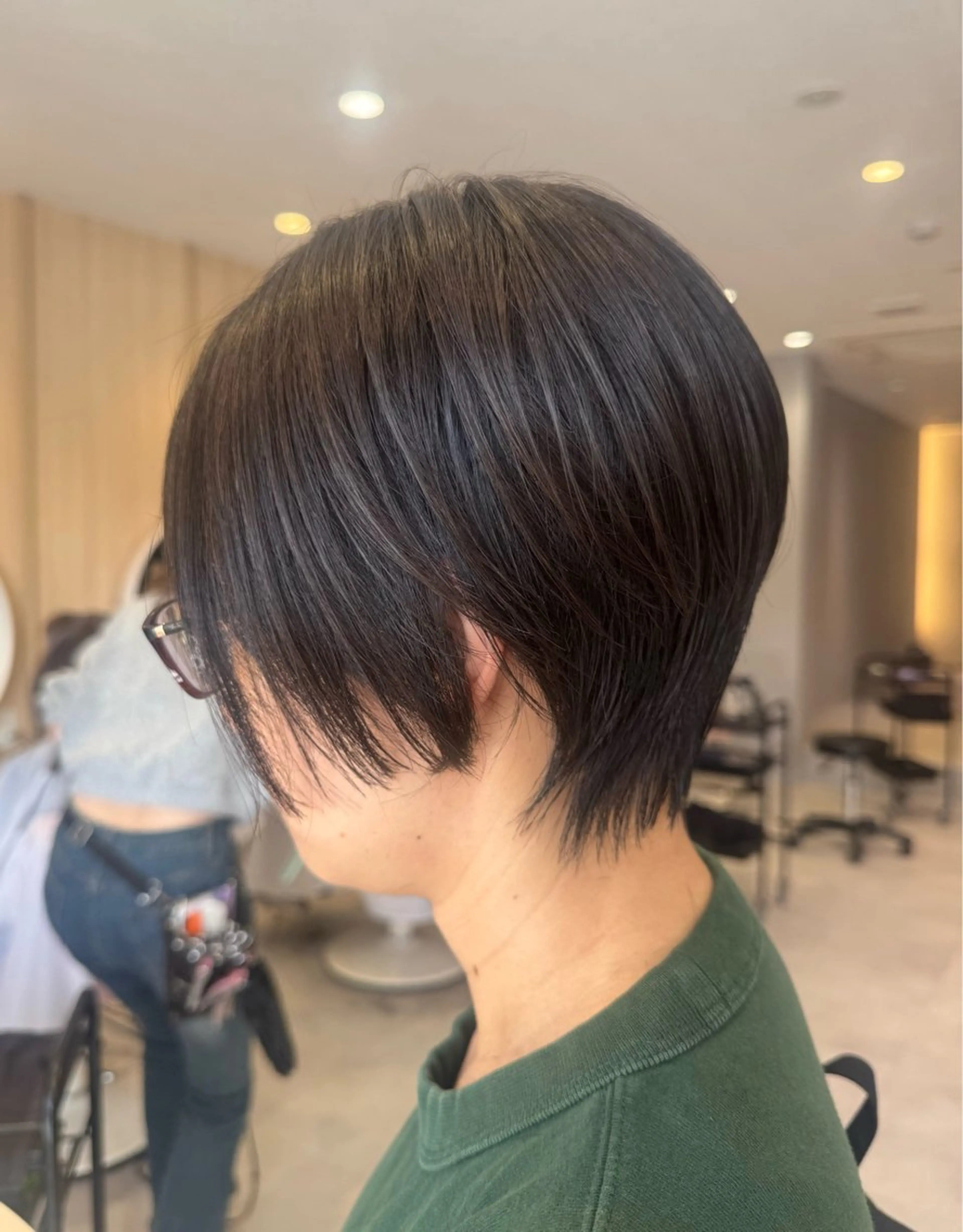 ショート くびれヘア ショートヘア カット トリートメント BELLE by revo所属・𝘀𝗮𝗲/ 艶髪/ショートボブのヘアスタイル