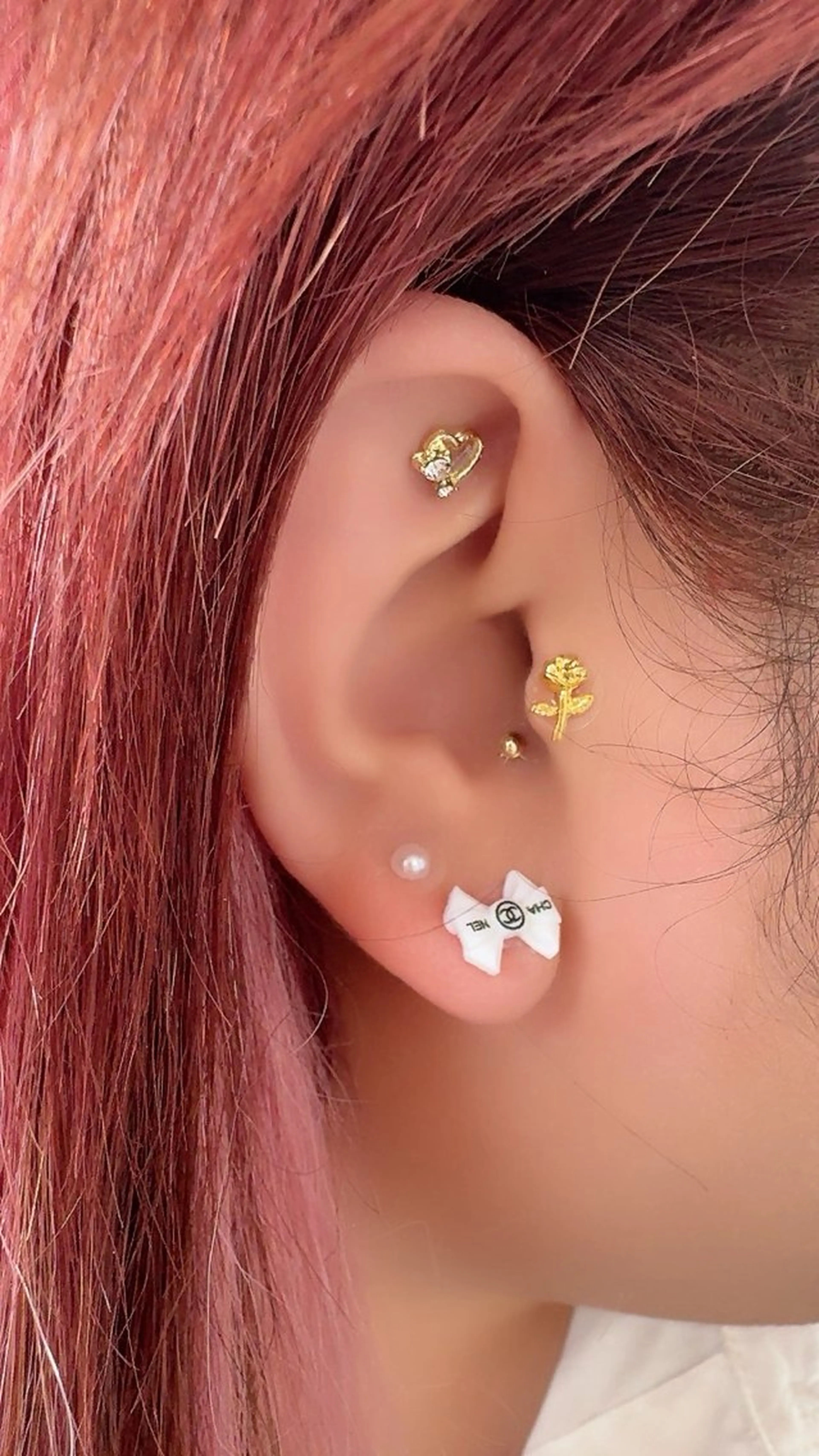 耳つぼジュエリー 10粒( 片耳5粒 )の写真