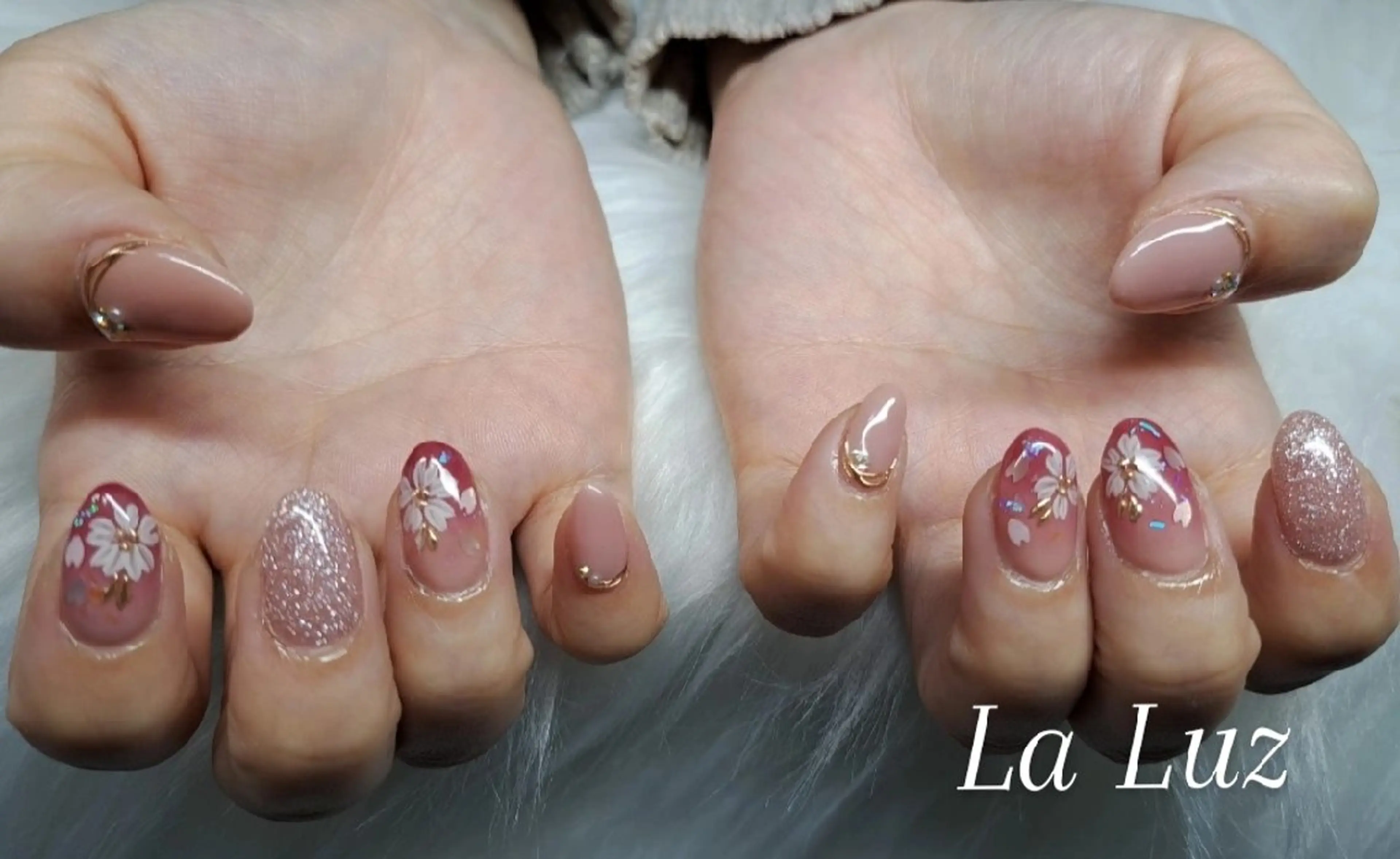 ネイル ハンドネイル 小川 真里奈のネイルデザイン