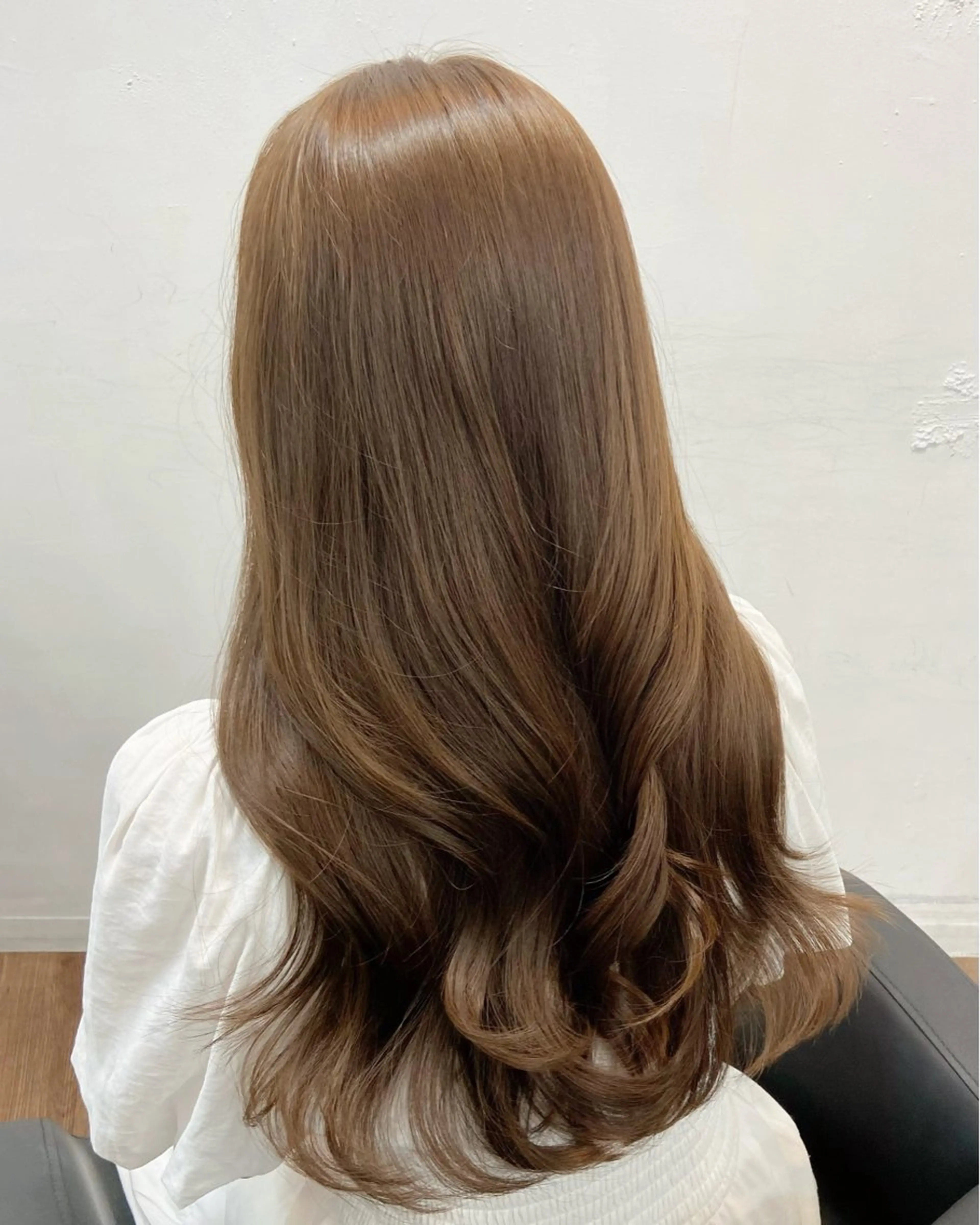 ロング カラー ブリーチ ダブルカラー ブリーチなしカラー 加藤 杏のヘアスタイル