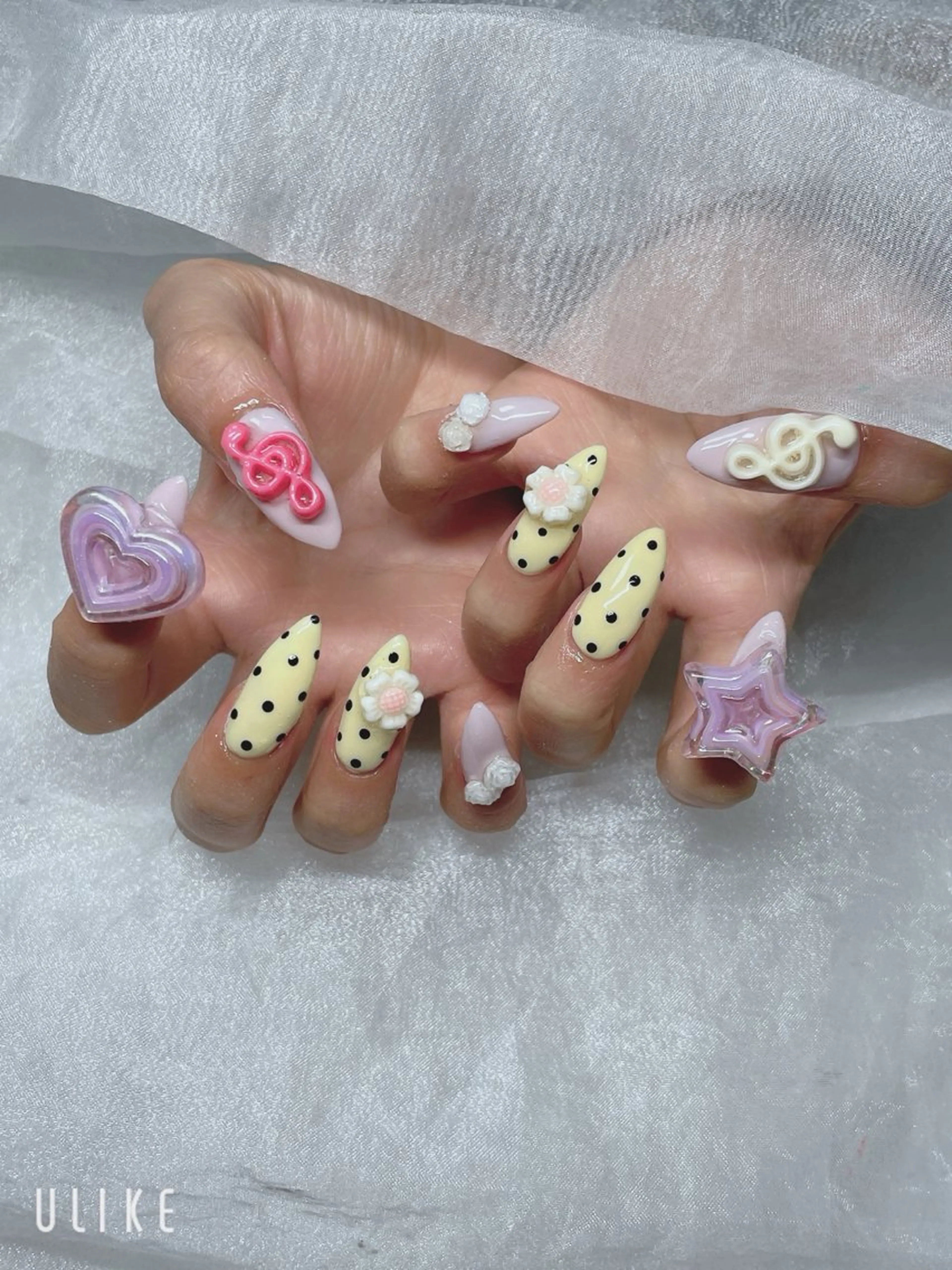 ネイル BABY LION :Linaのネイルデザイン