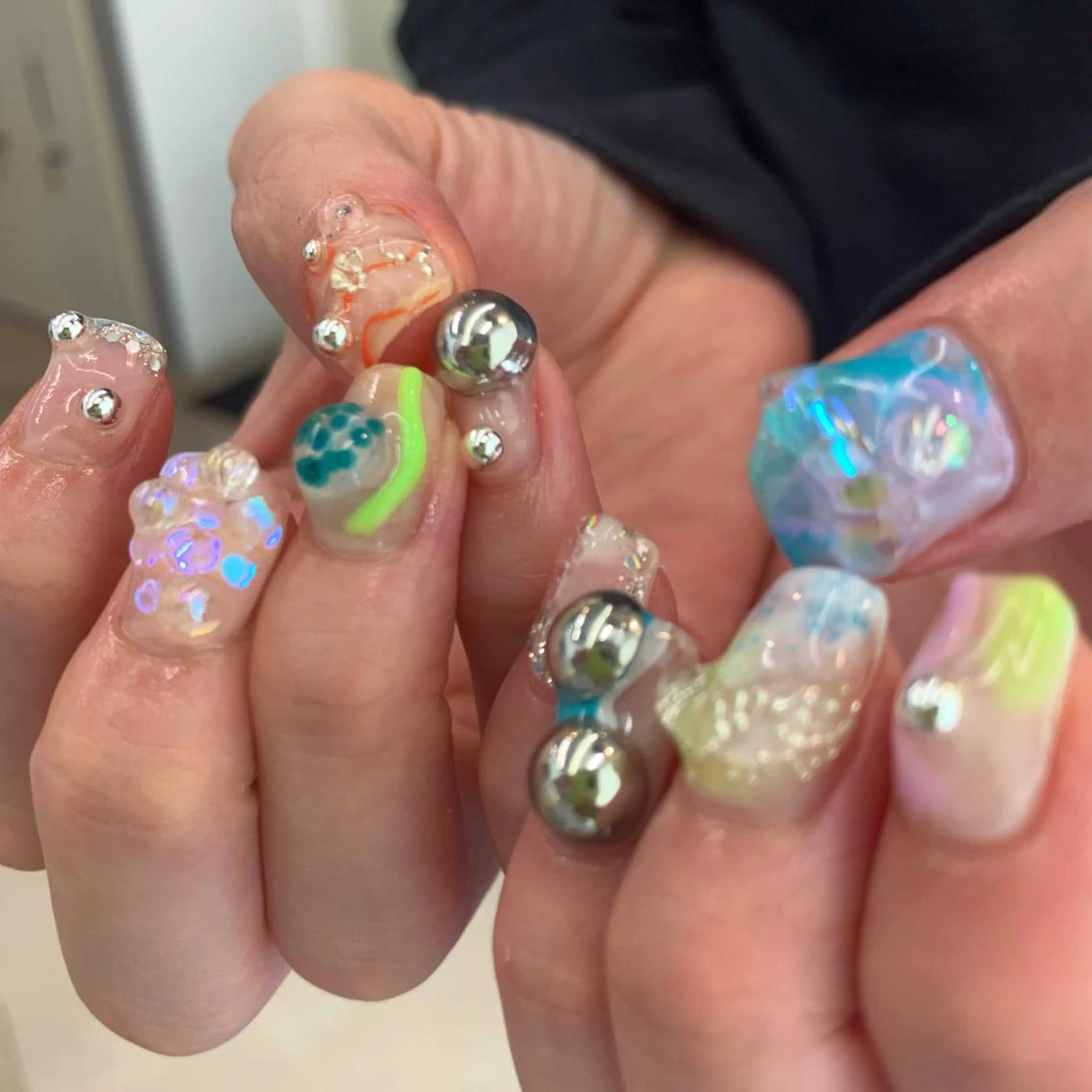 いっぱいのせてあなたの思うままに✨🍀【初回他店オフ代無料😊おまかせデザイン•パーツつけ放題•お持ち込みデザイン】の写真