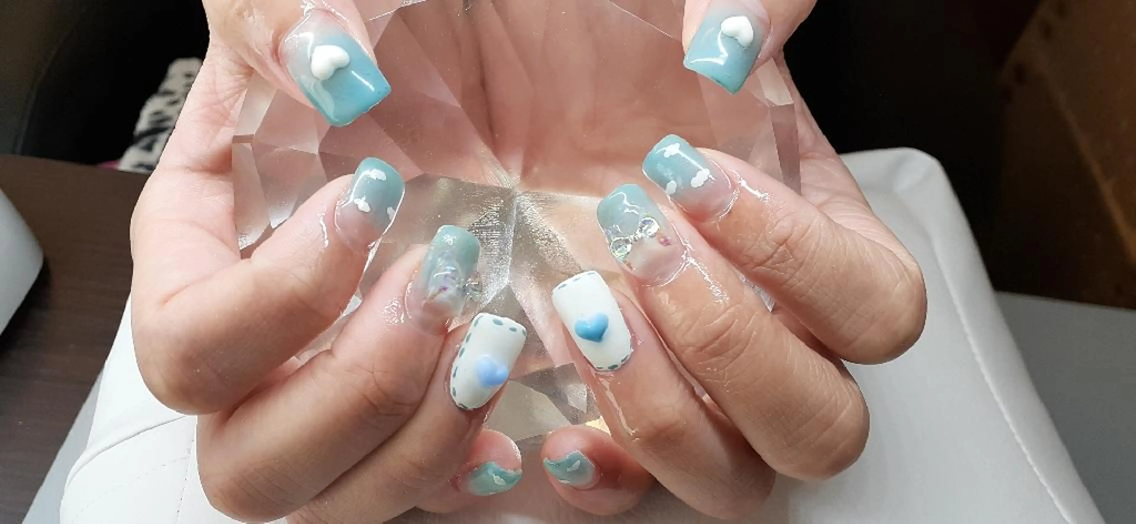 ネイル 大島 さやかのネイルデザイン