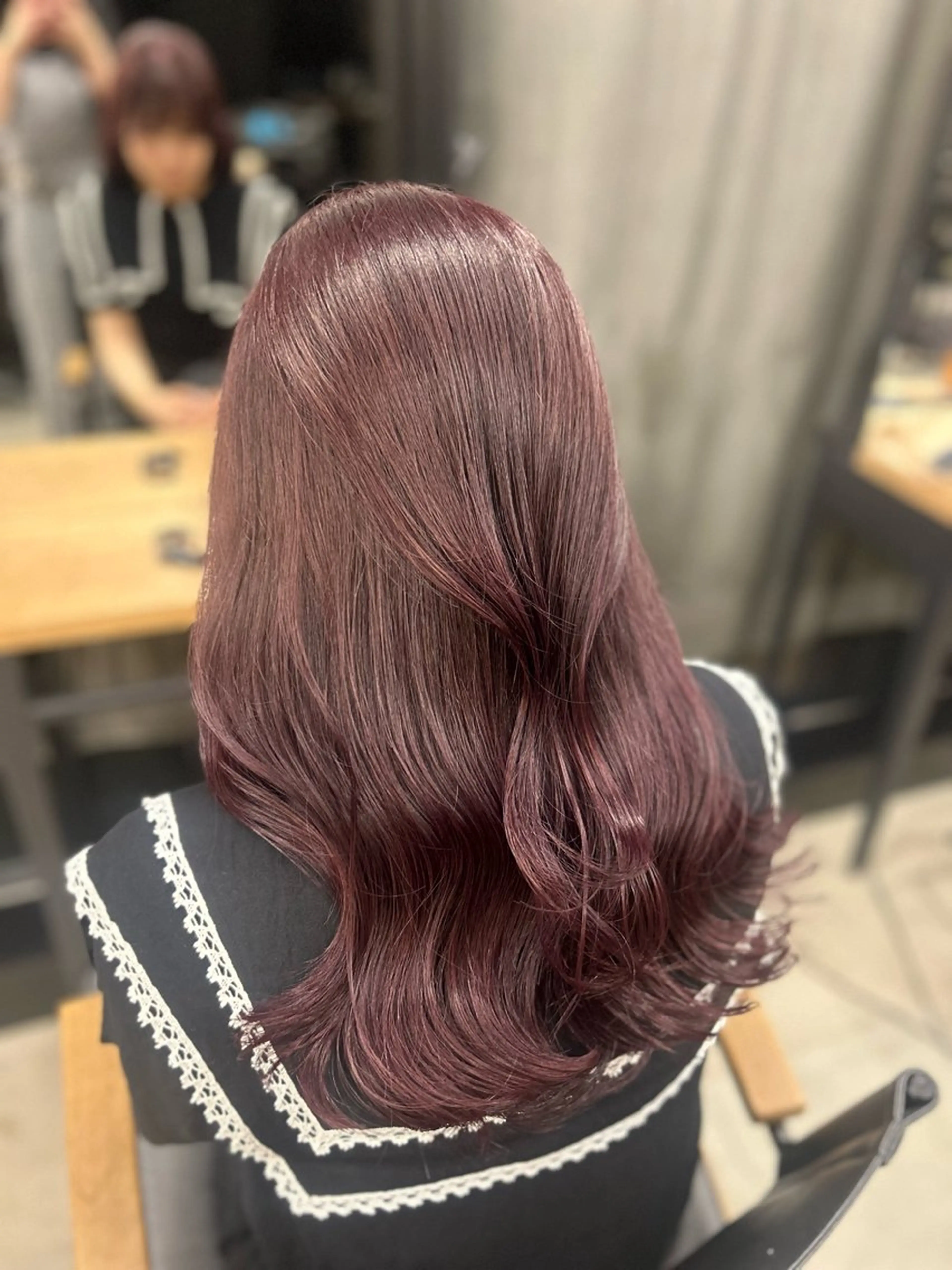 セミロング 女性らしいモテヘア 韓国ヘアhikariのヘアスタイル