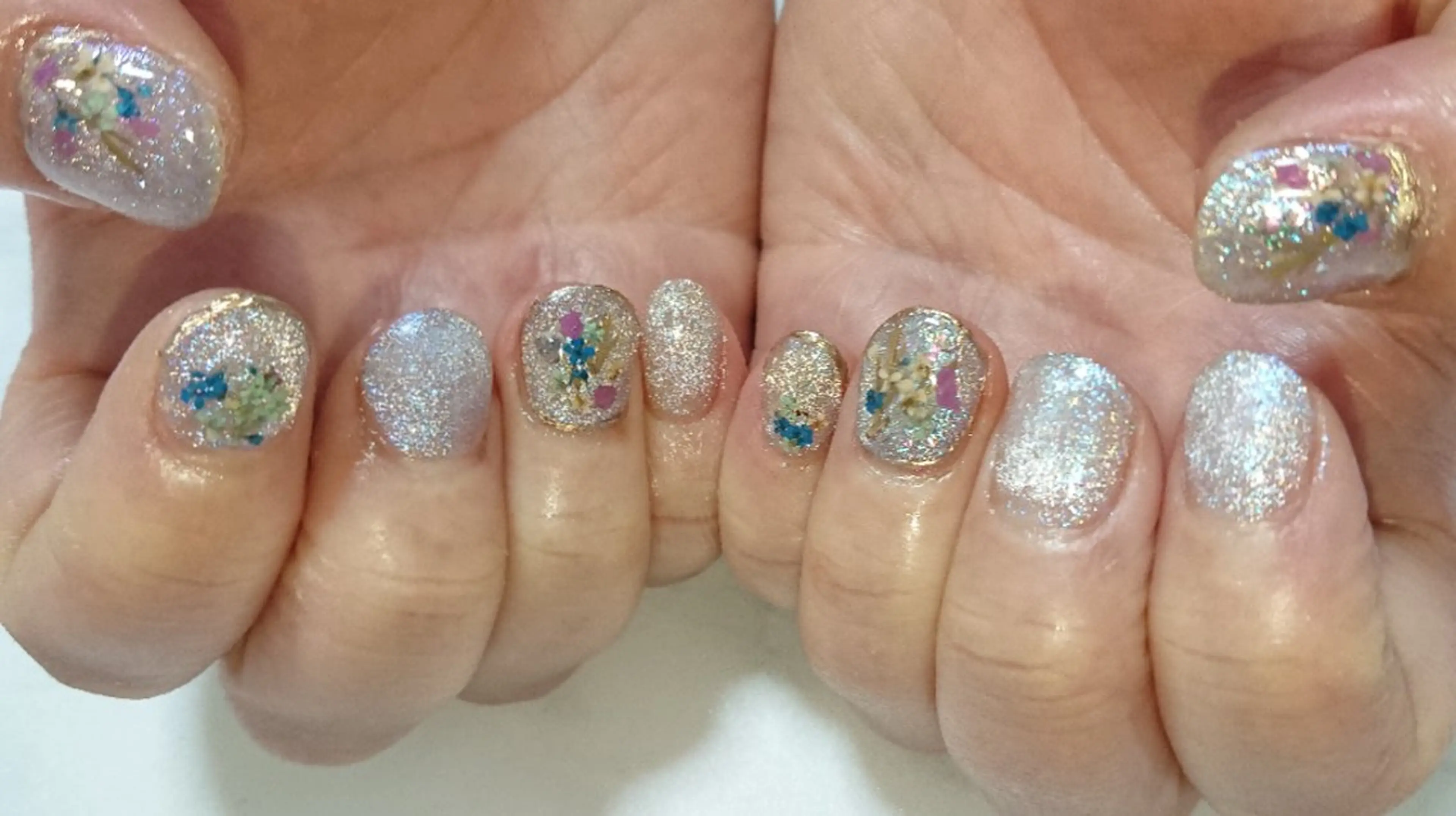 ネイル マグネットネイル shellnail さなえのネイルデザイン