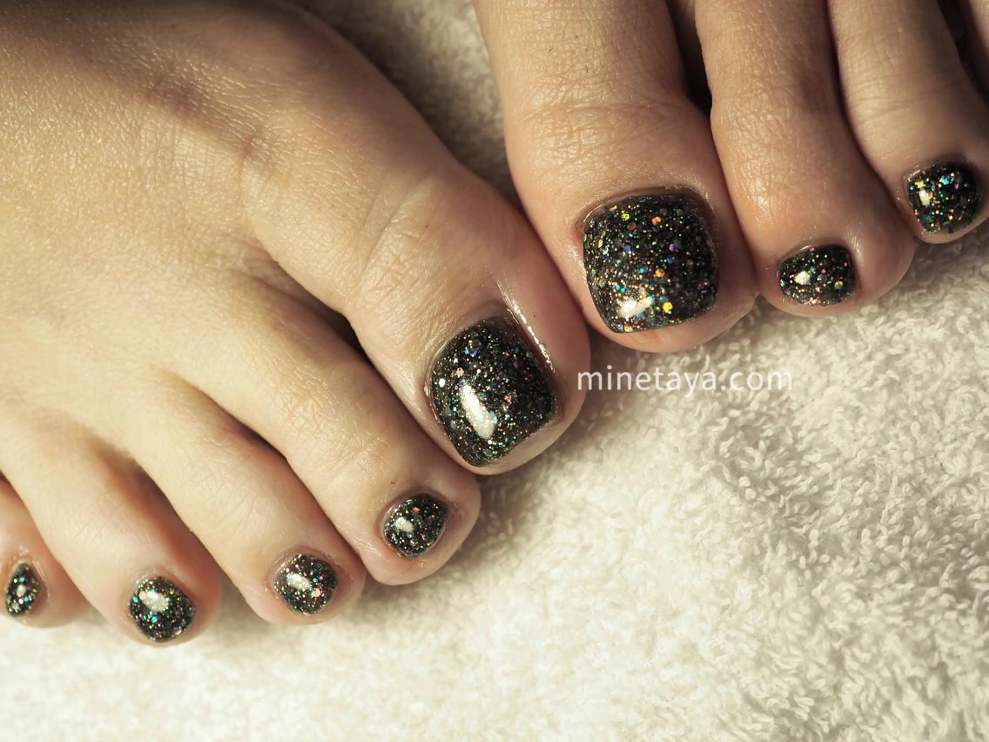 addition スタッフのネイルデザイン