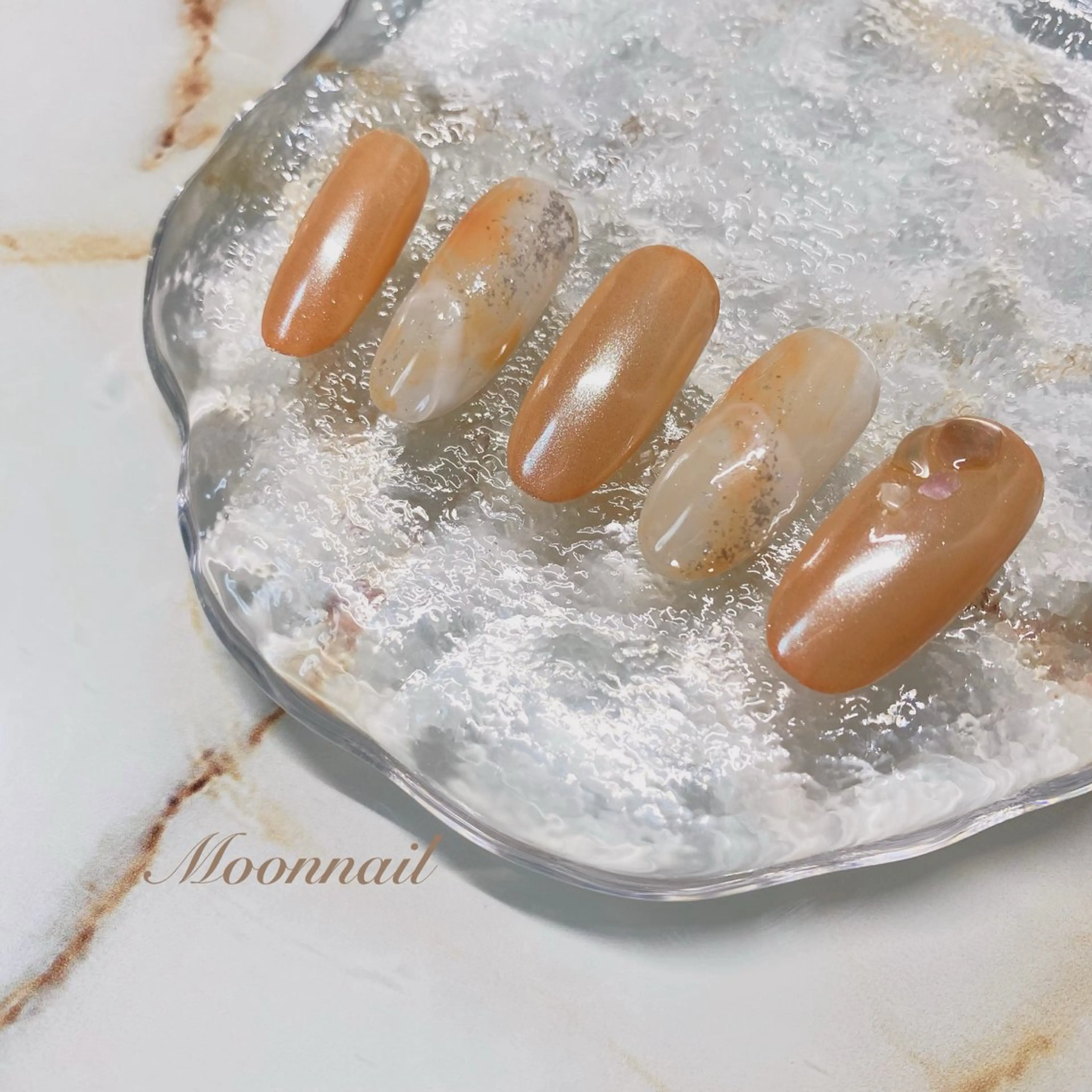 ネイル Moonnail所属・Moonnail Moekaのネイルデザイン