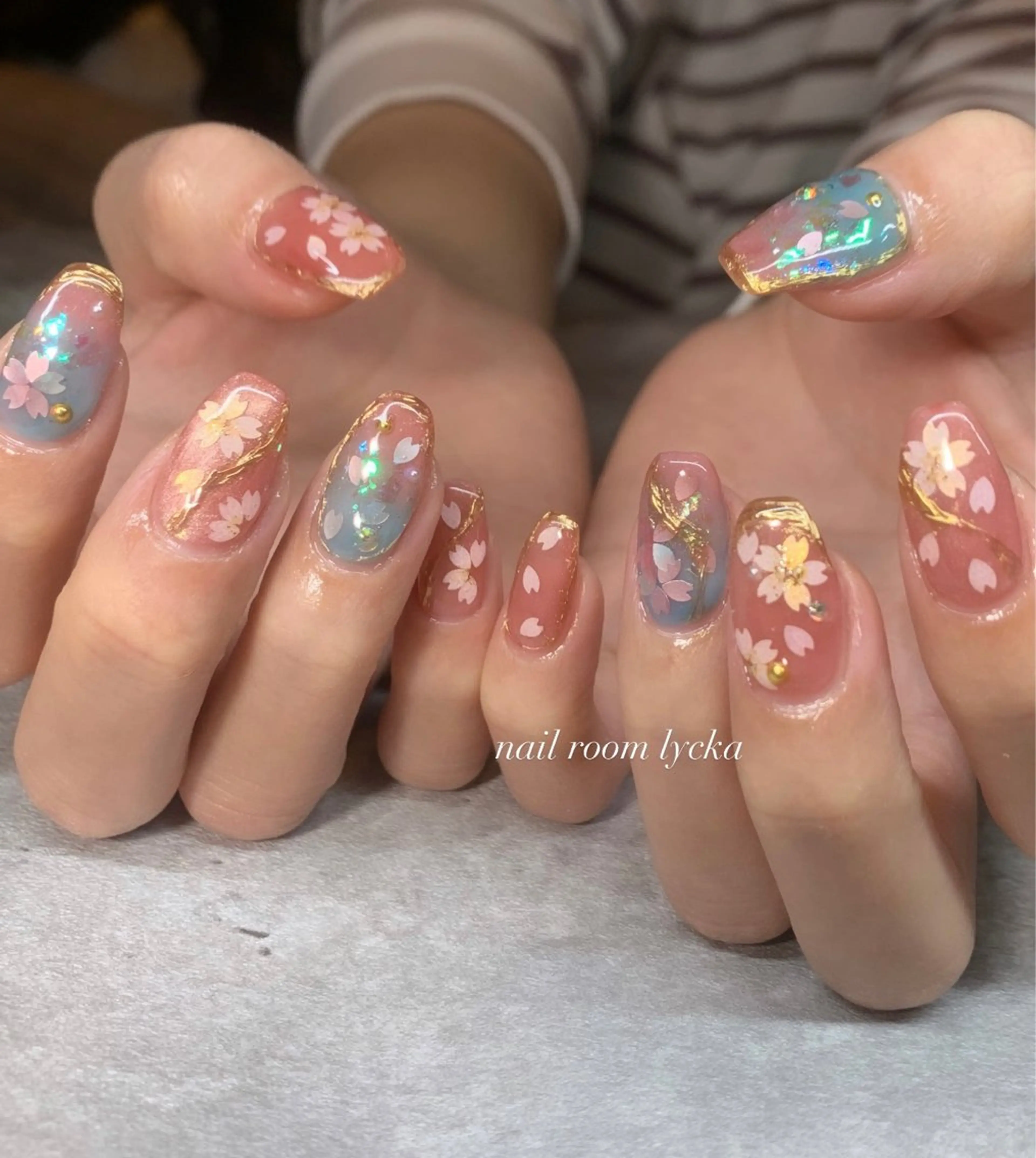 ネイル ﾈｲﾙﾙｰﾑﾘｯｶ 𝐦𝐚𝐲𝐮のネイルデザイン