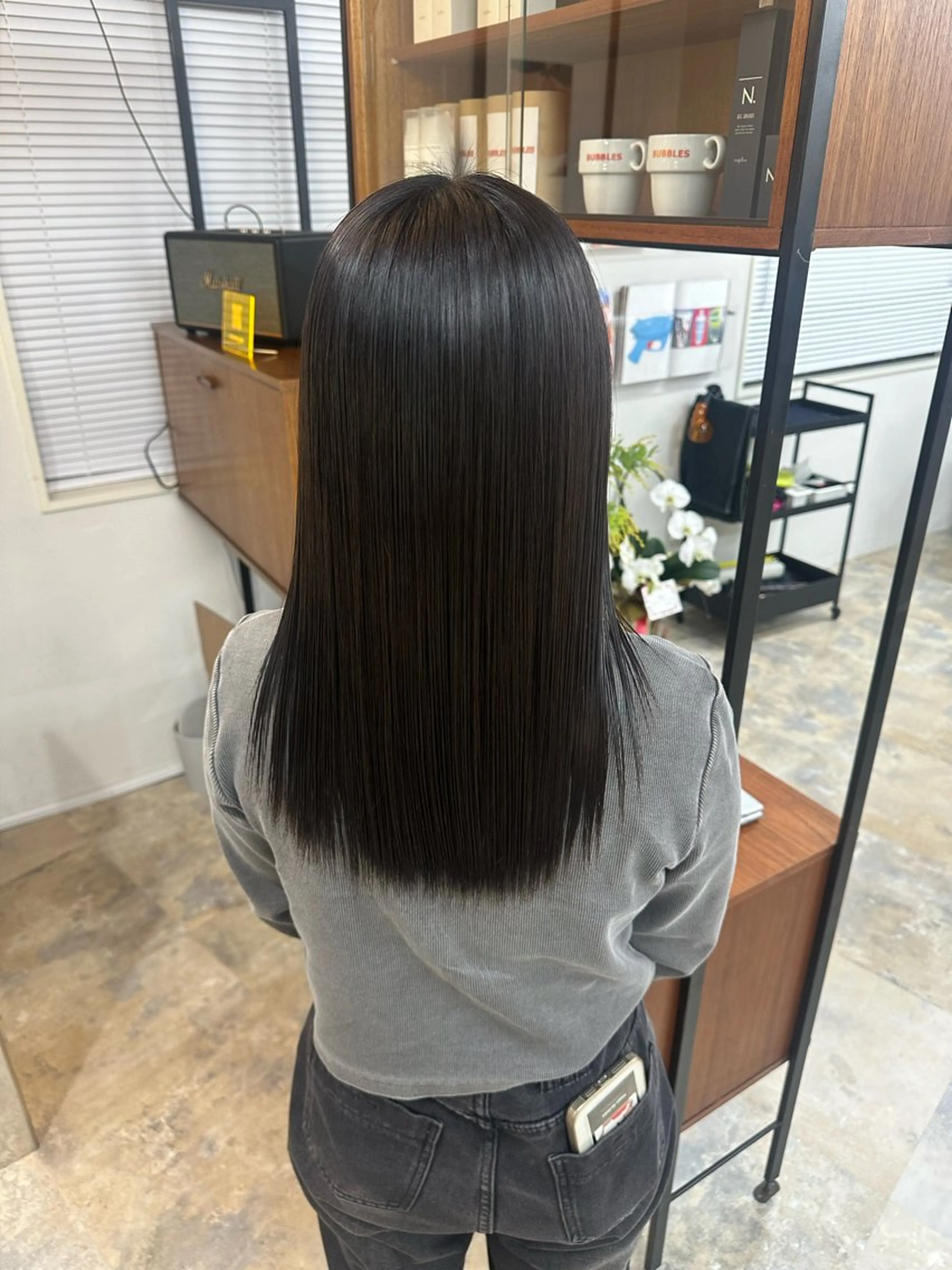 カラー BUBBLES所属・バブルス サラの眉毛・アイブロウイメージ